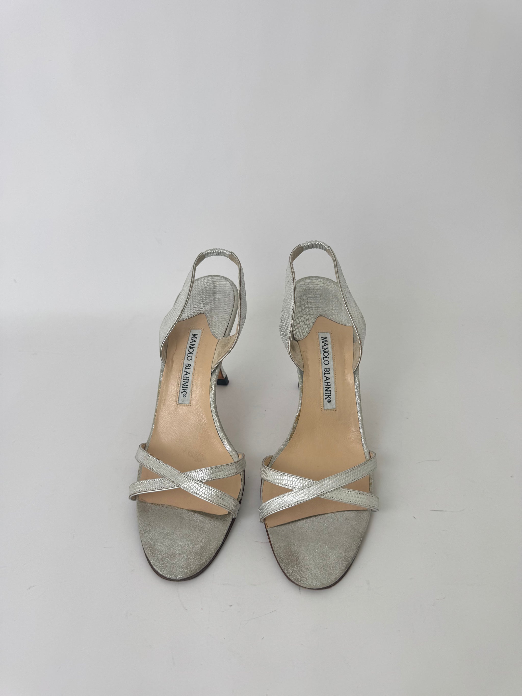 ✨即購入OK✨【未使用】 MANOLO BLAHNIK　 レース 　35サイズ $1325 NEW Manolo Blahnik OSAKA Star Satin Grey Silver
