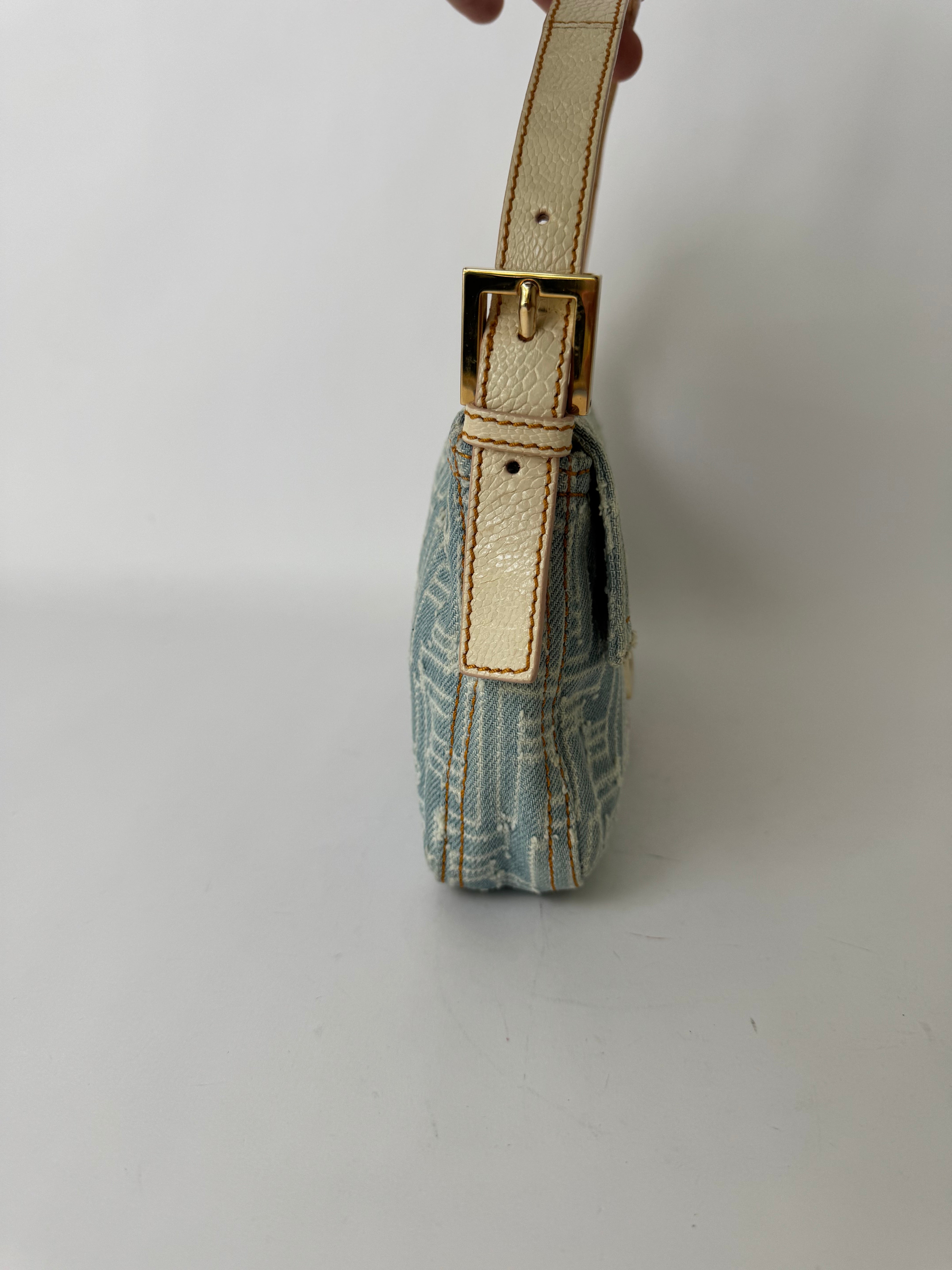 Fendi Vintage Baguette Bag Rare
