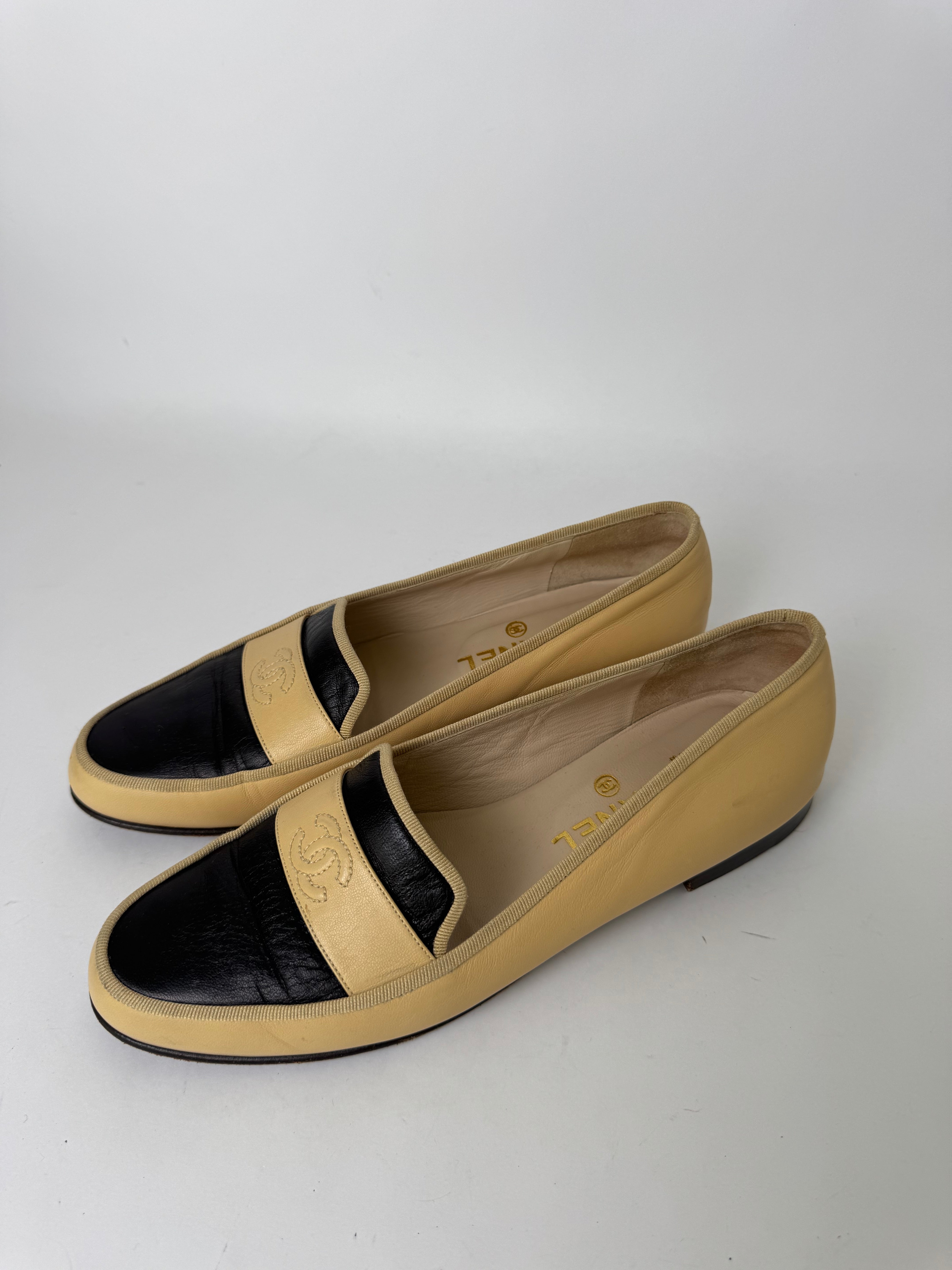 Chanel Vintage Leather Loafers 39