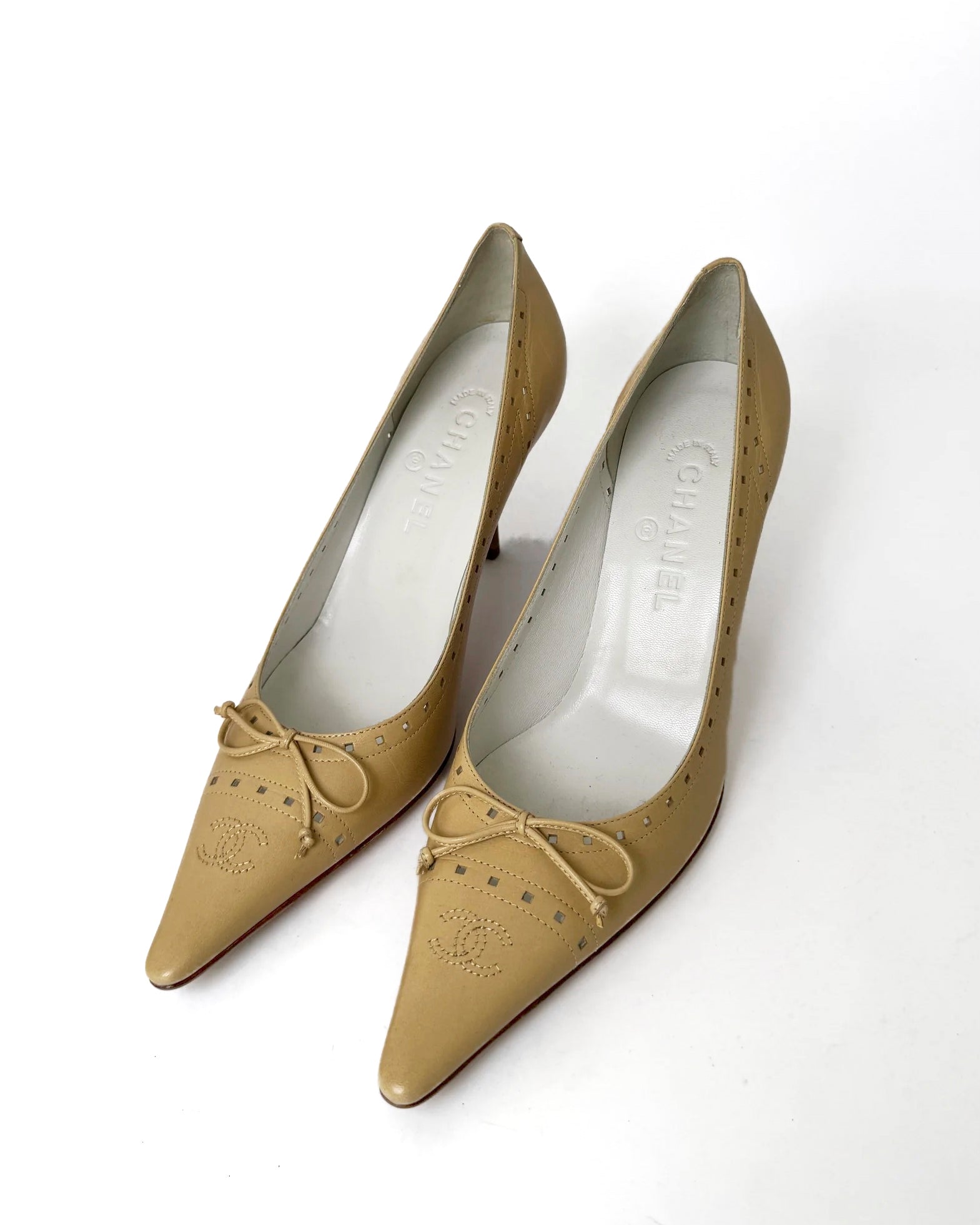 Chanel Vintage Pumps - 39.5