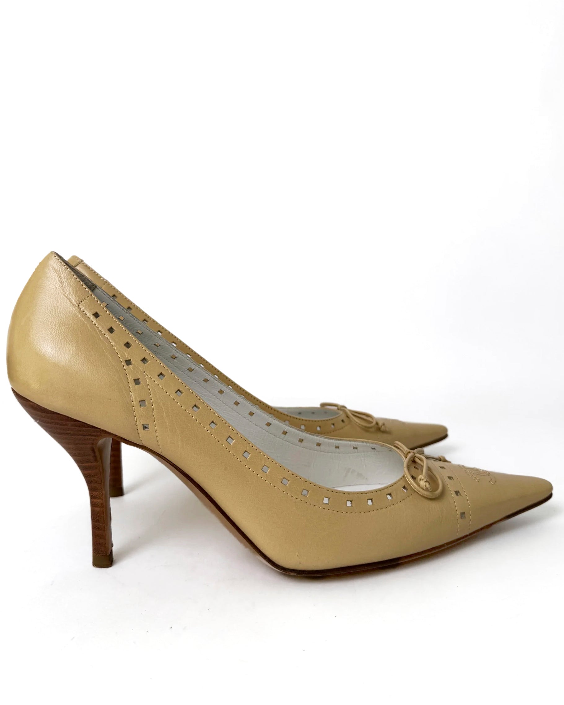 Chanel Vintage Pumps - 39.5