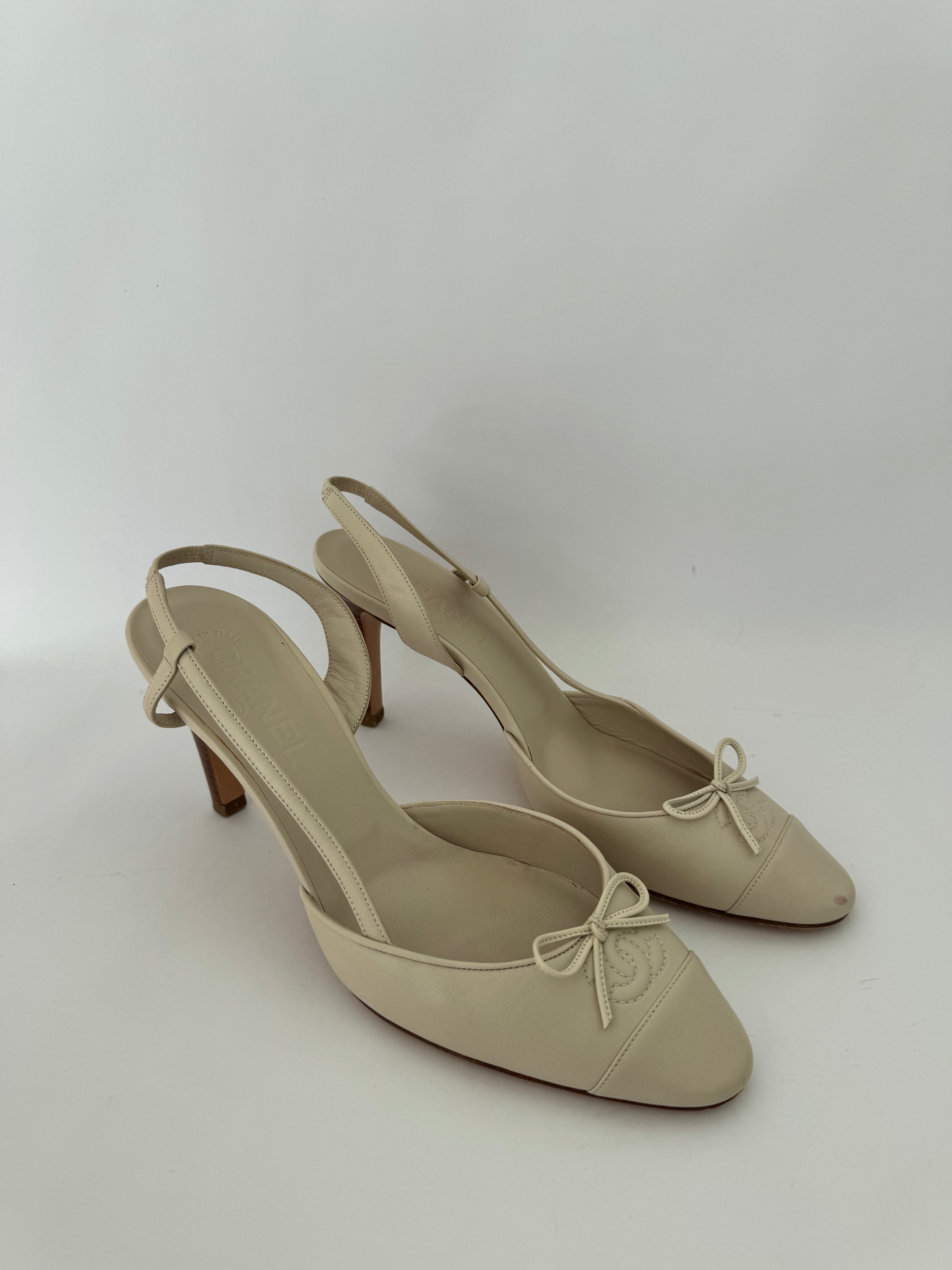 Chanel Vintage Slingbacks 40