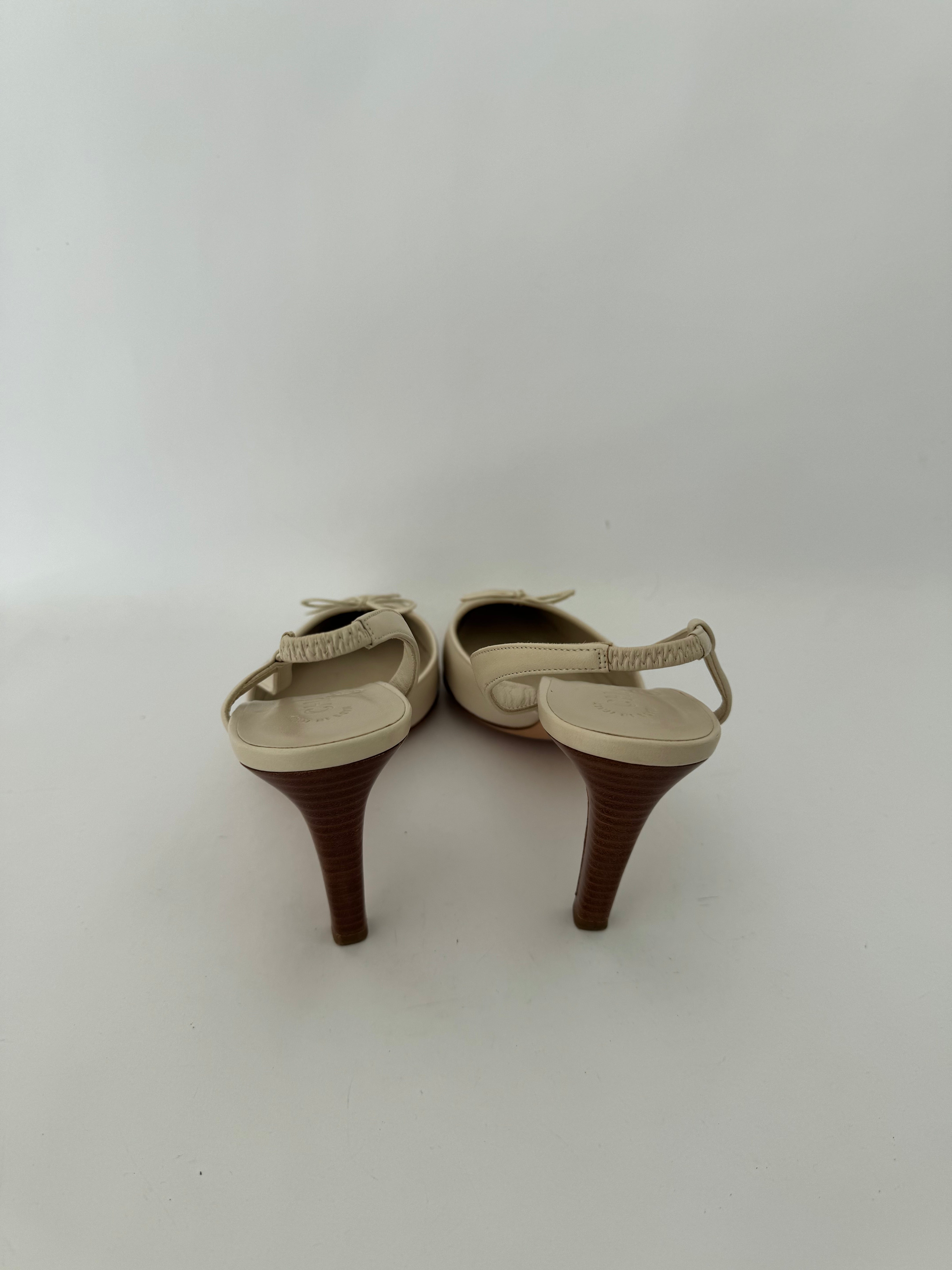 Chanel Vintage Slingbacks 40