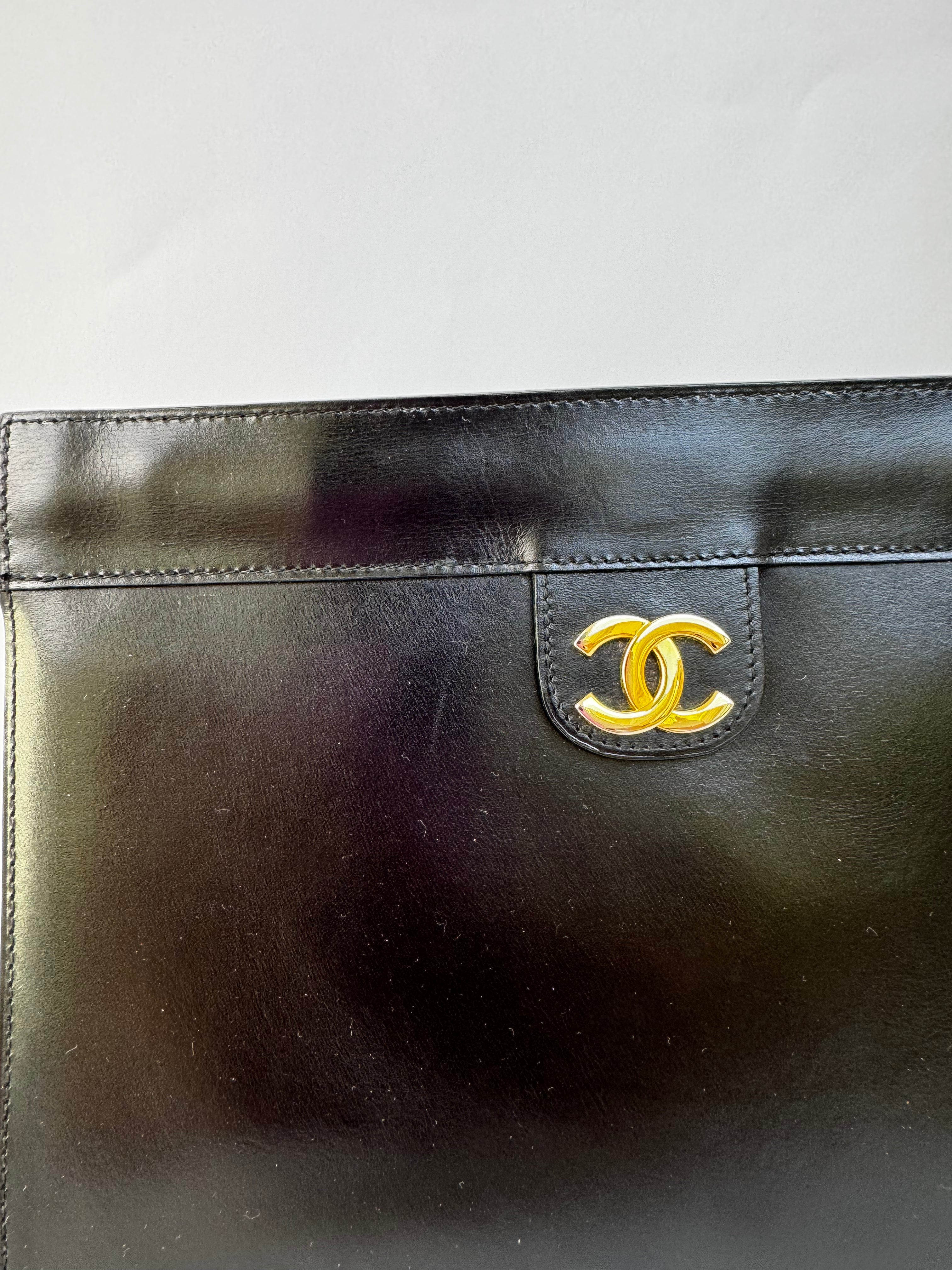 Chanel Vintage Leather Clutch