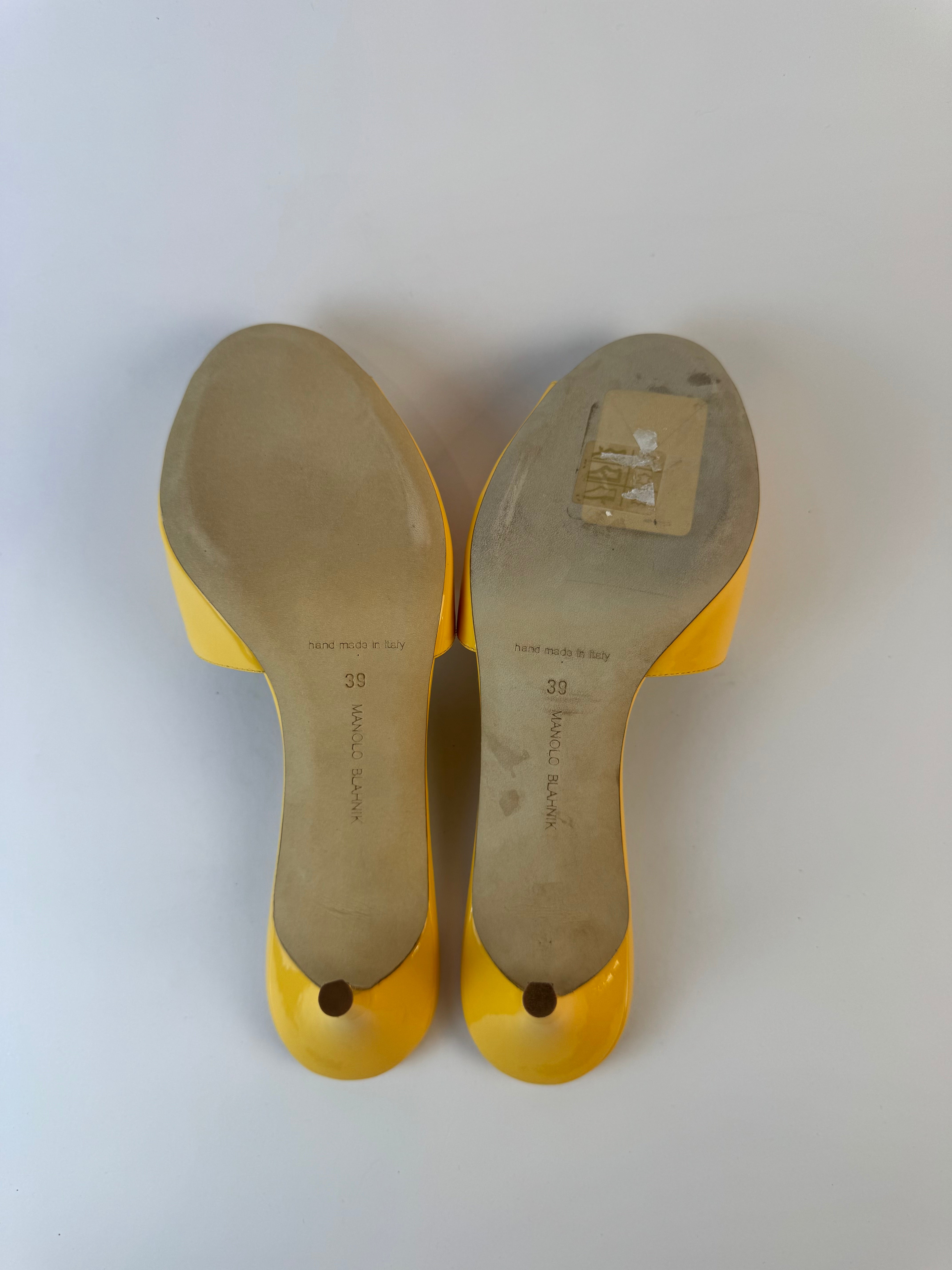 Manolo Blahnik Slide Heels 39