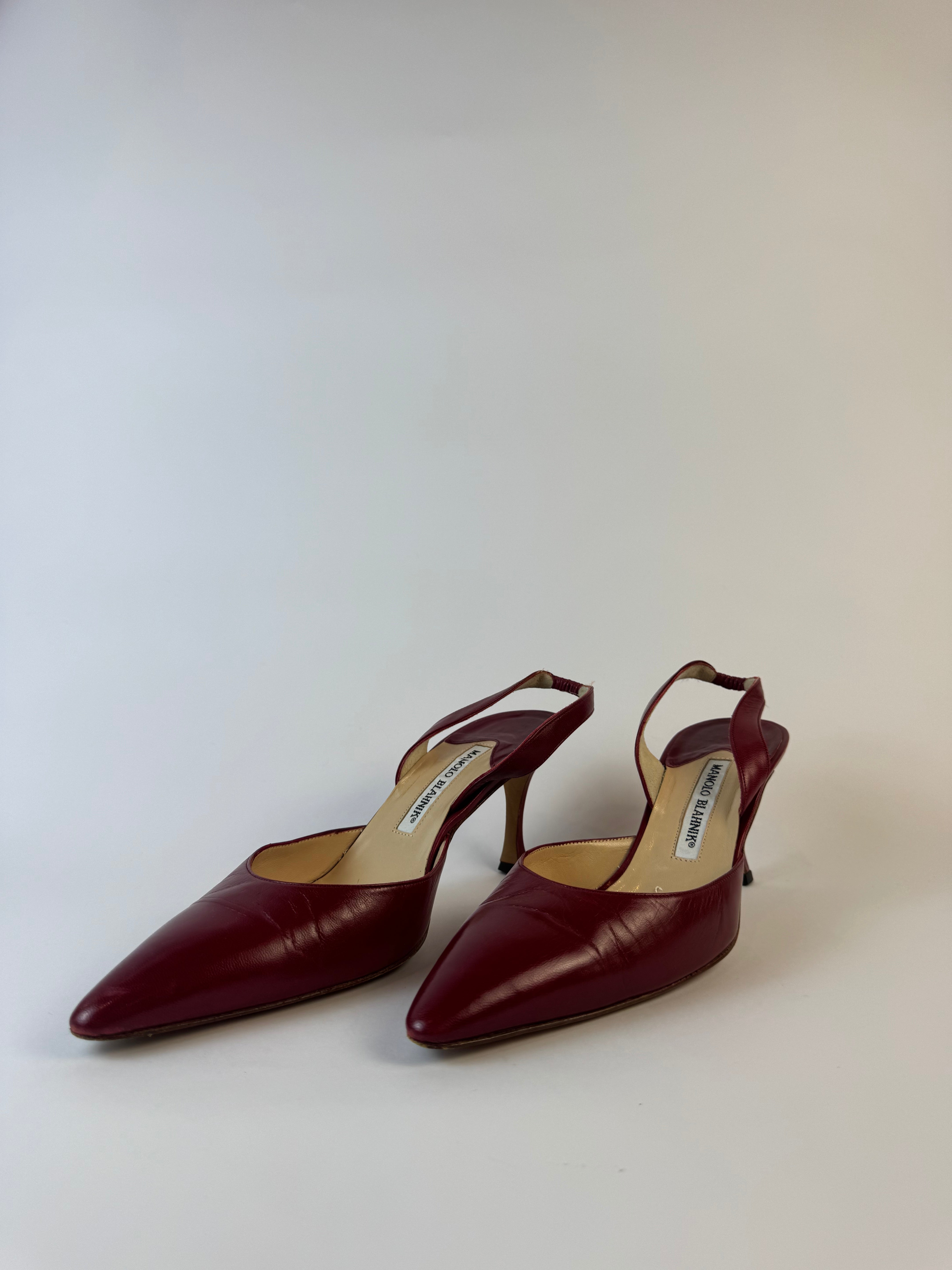 Manolo Blahnik Slingback Heels 39