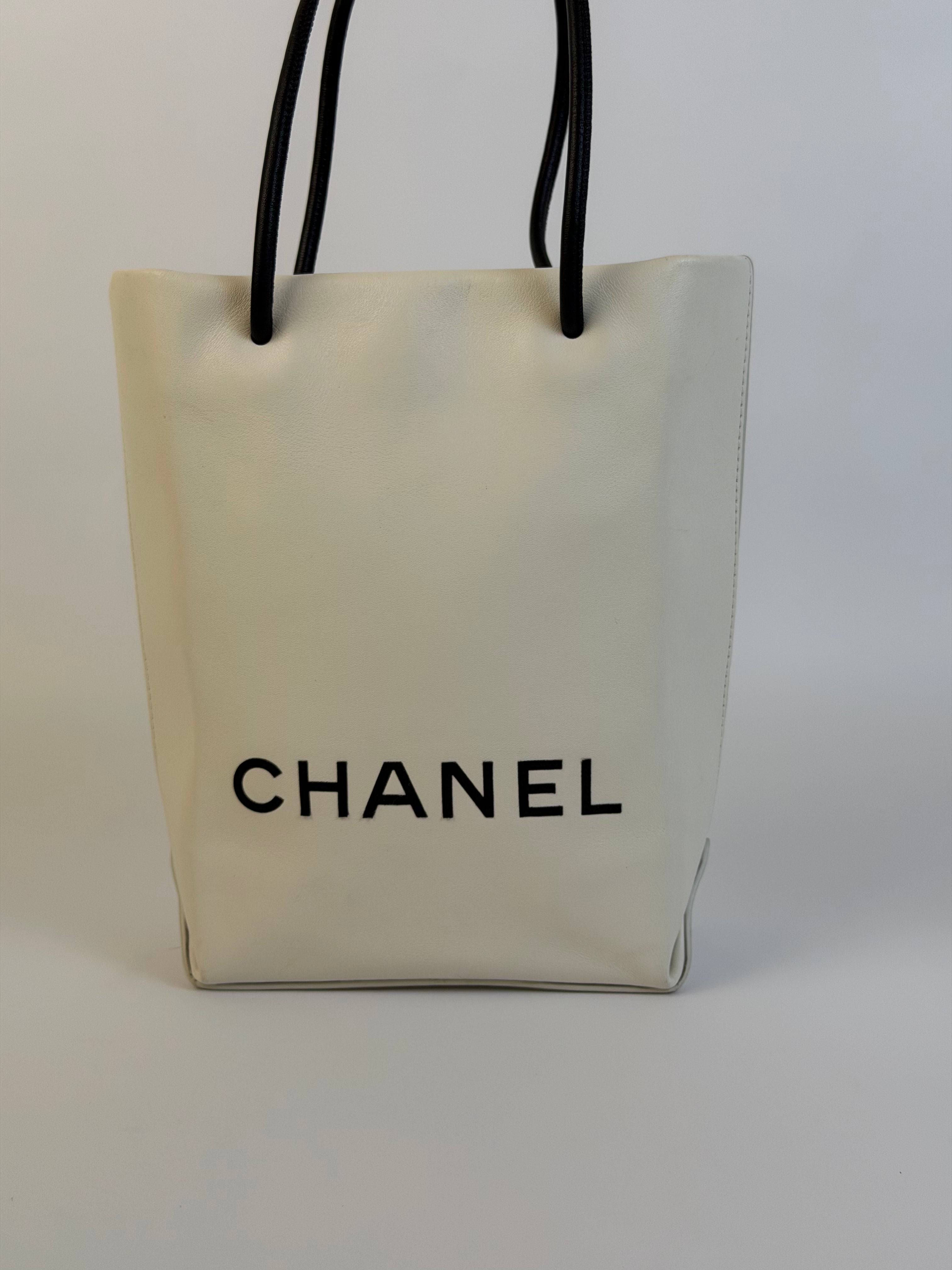 Chanel Vintage Leather Handle Bag