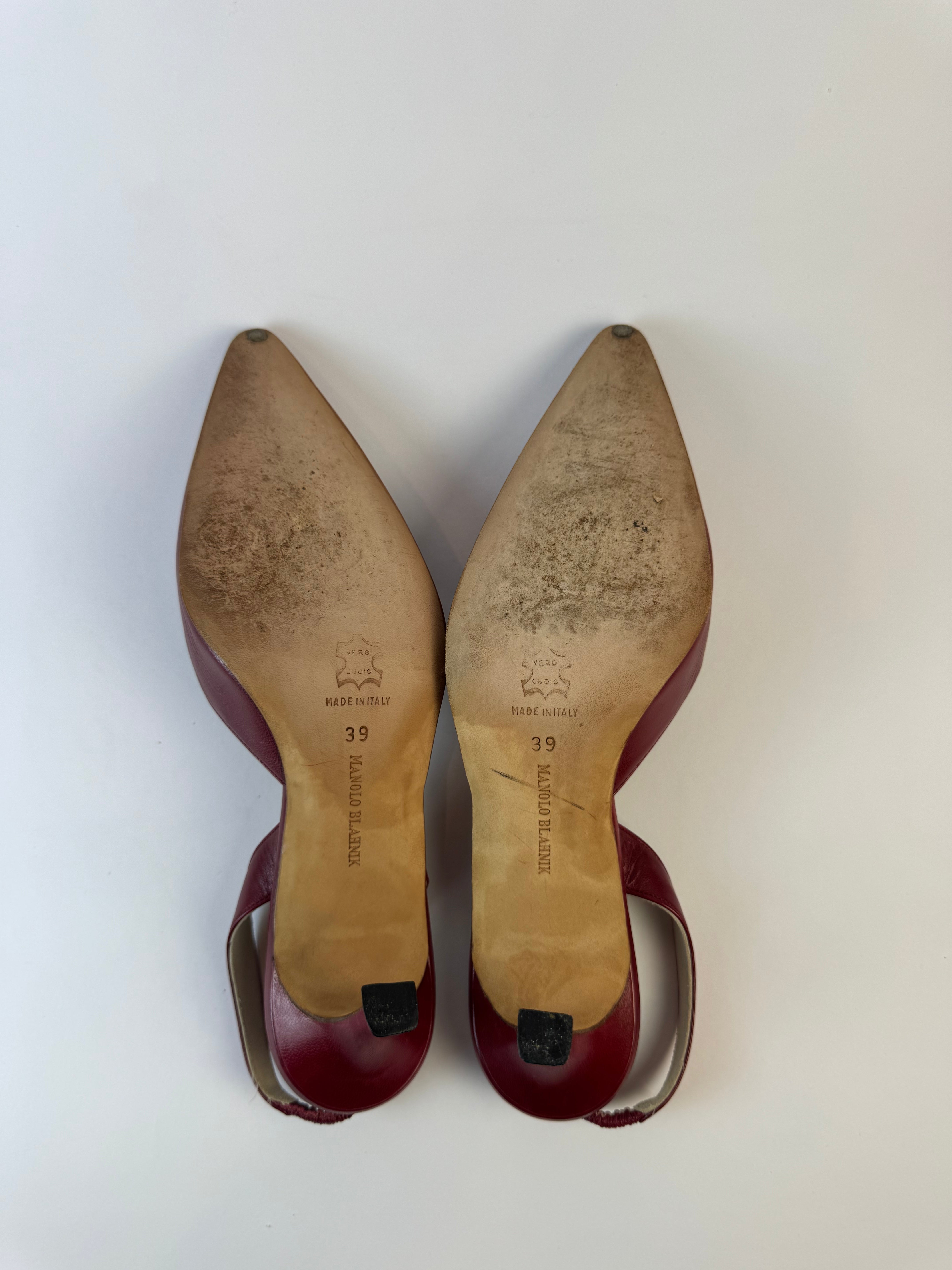 Manolo Blahnik Slingback Heels 39