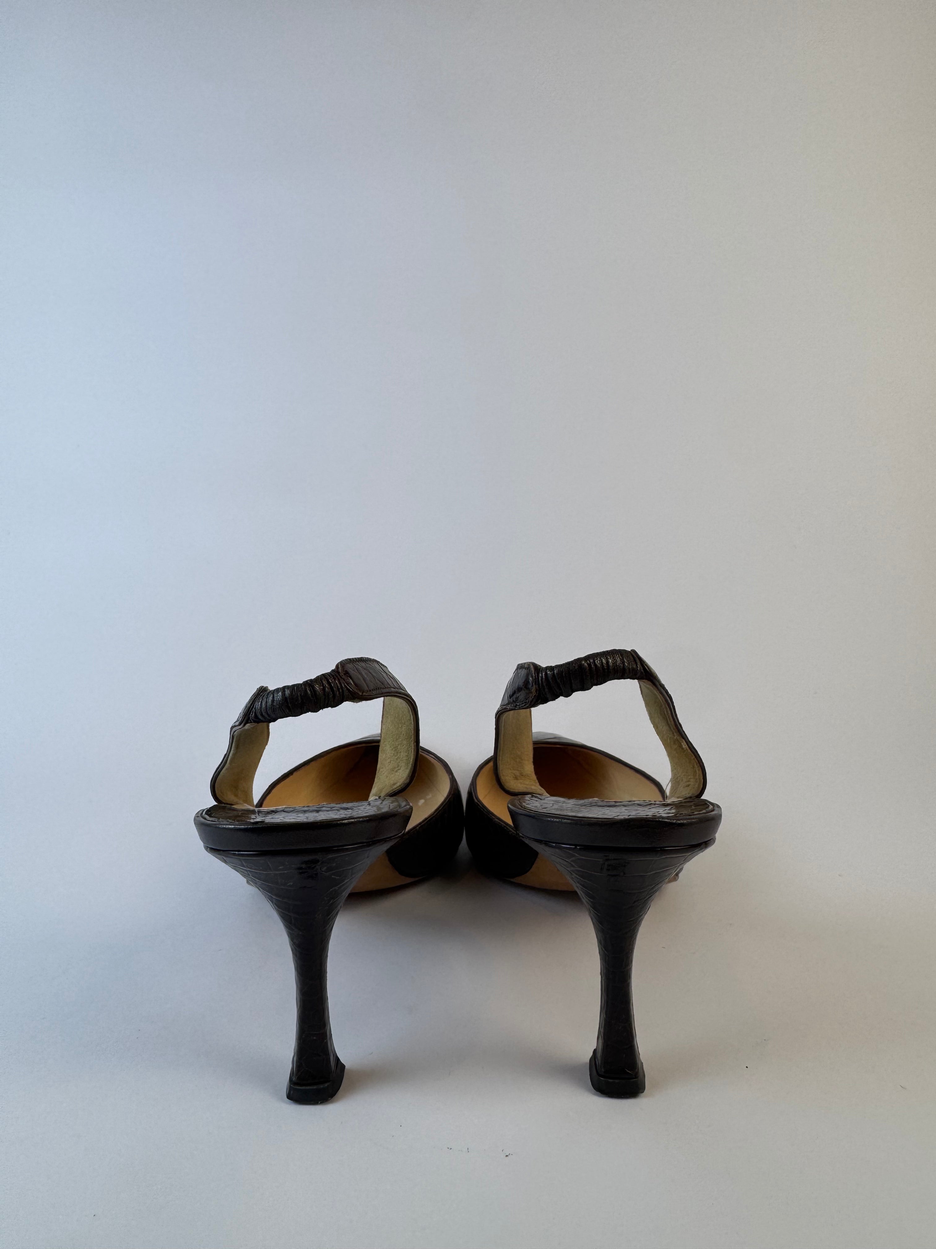Manolo Blahnik Slingback Heels 39