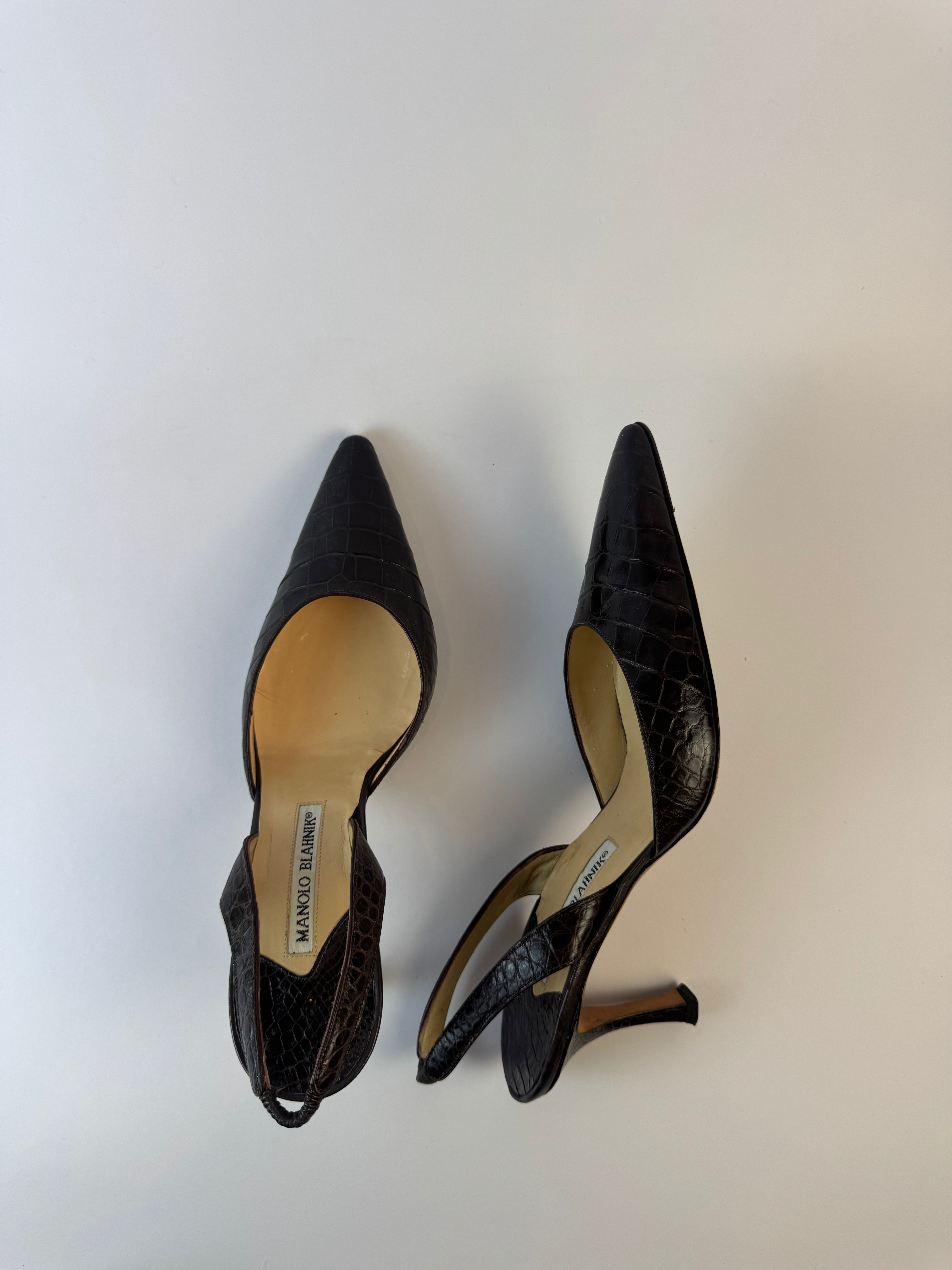 Manolo Blahnik Slingback Heels 39