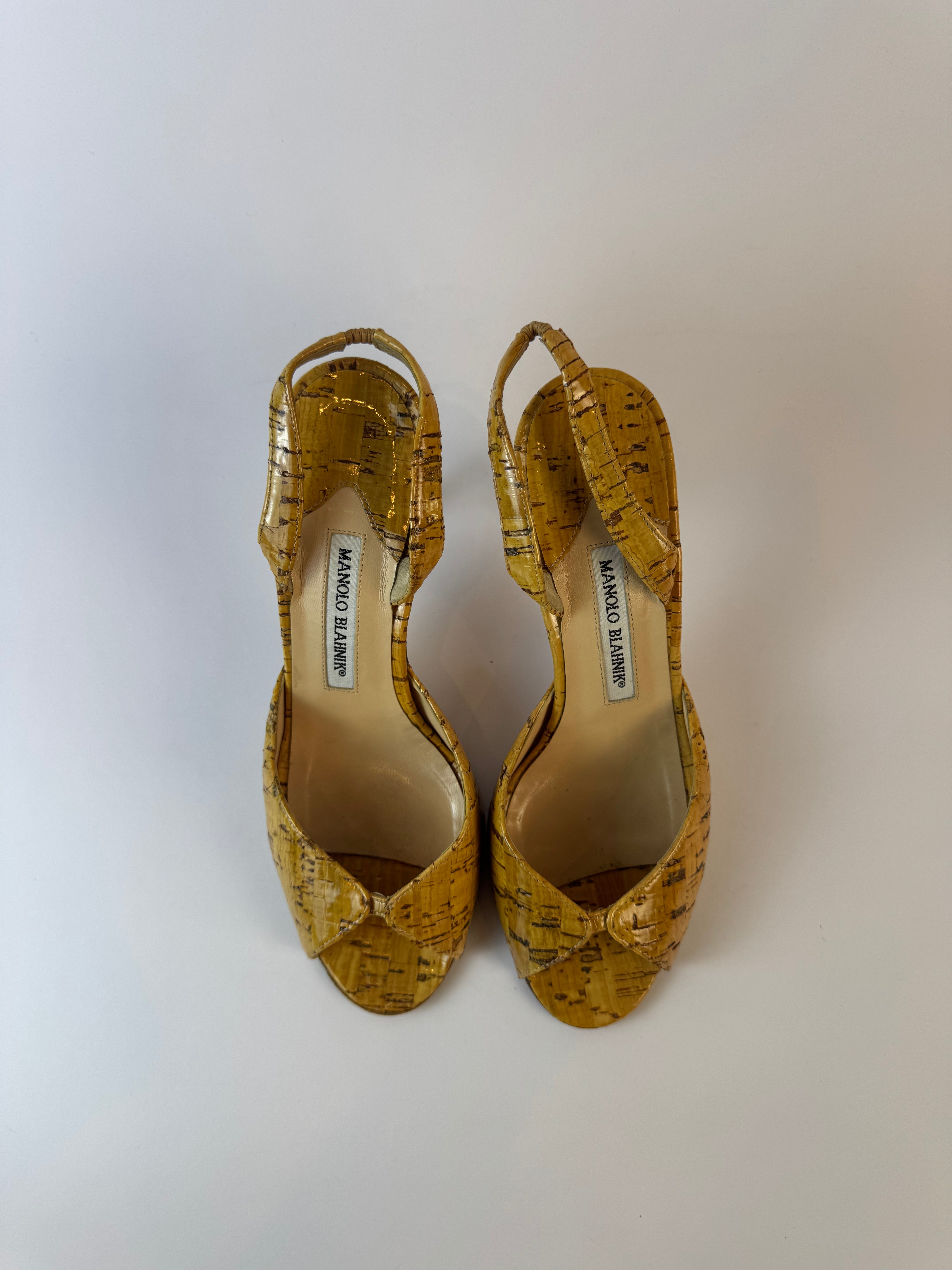 Manolo Blahnik Slingbacks 37.5