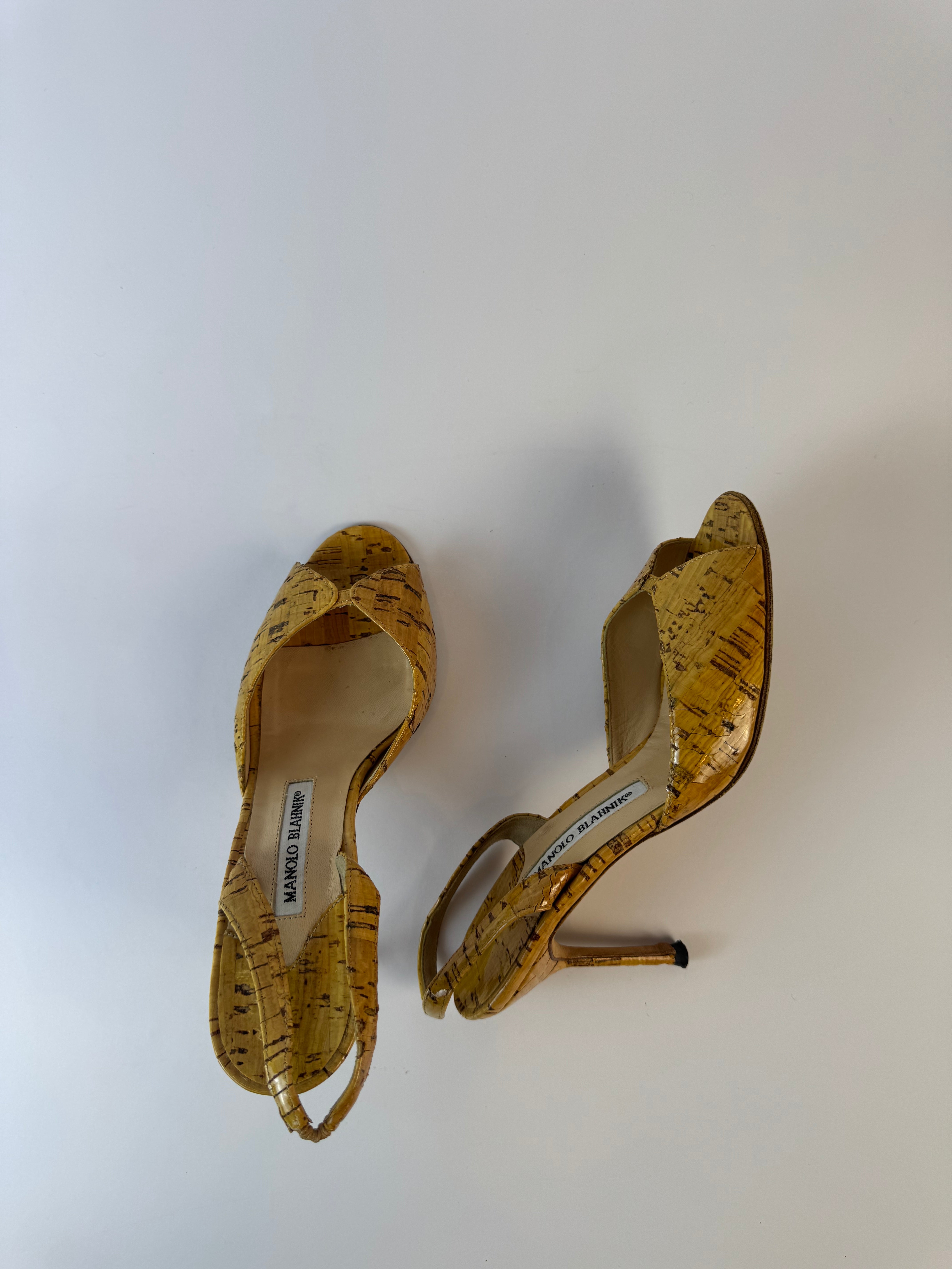 Manolo Blahnik Slingbacks 37.5