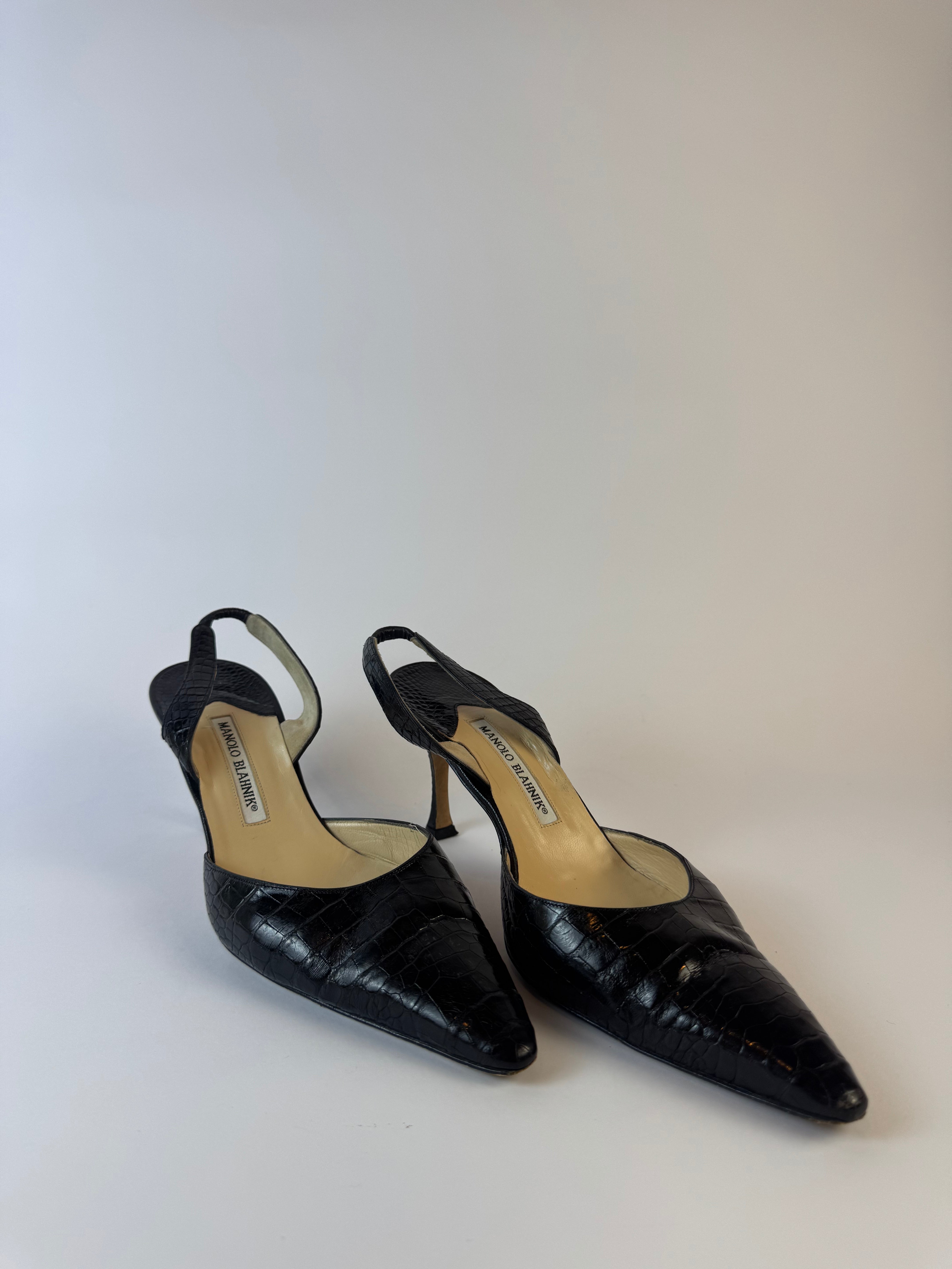 Manolo Blahnik Crocodile Slingback Pumps 40