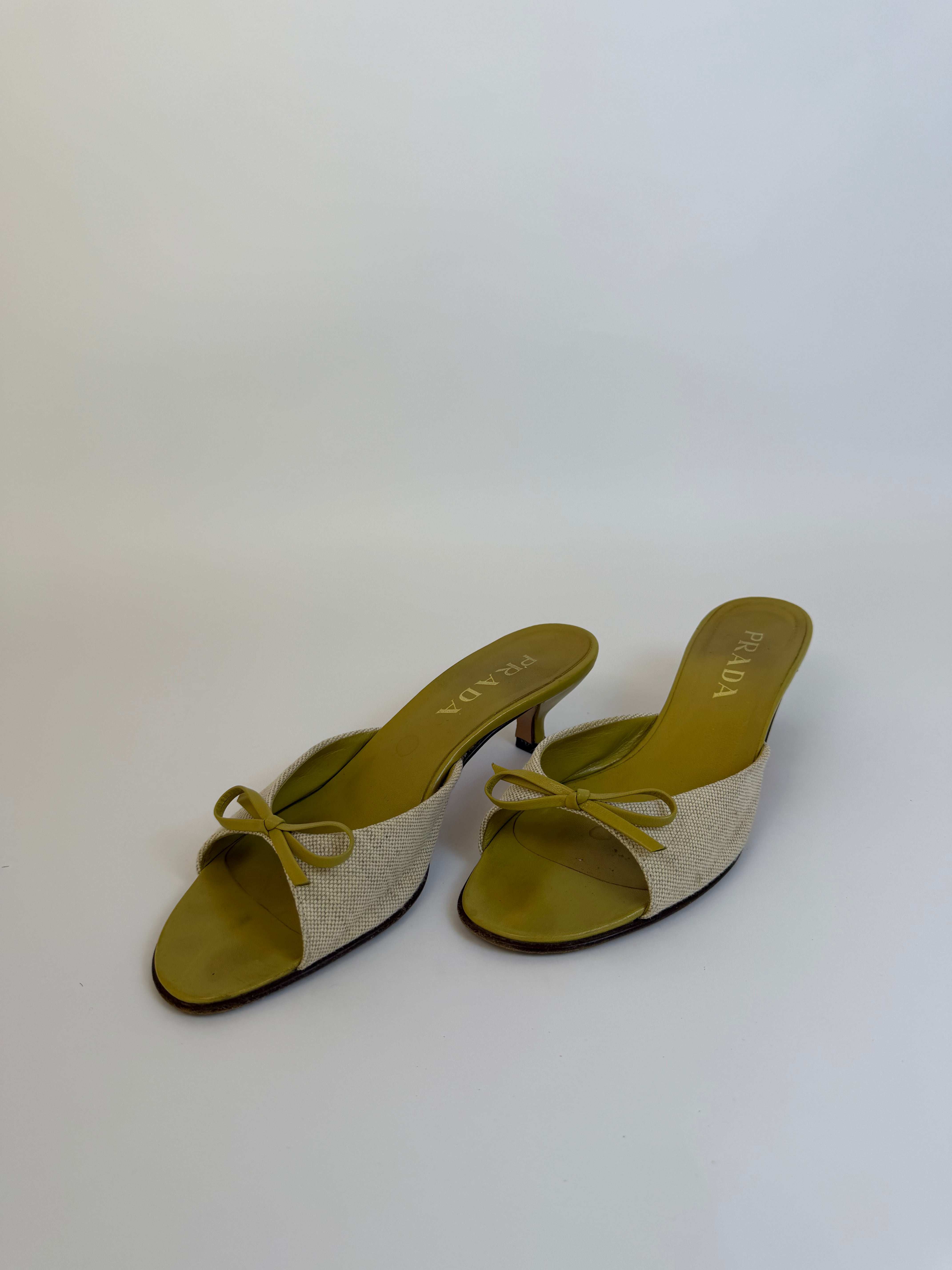Prada Vintage Kitten Heel 38