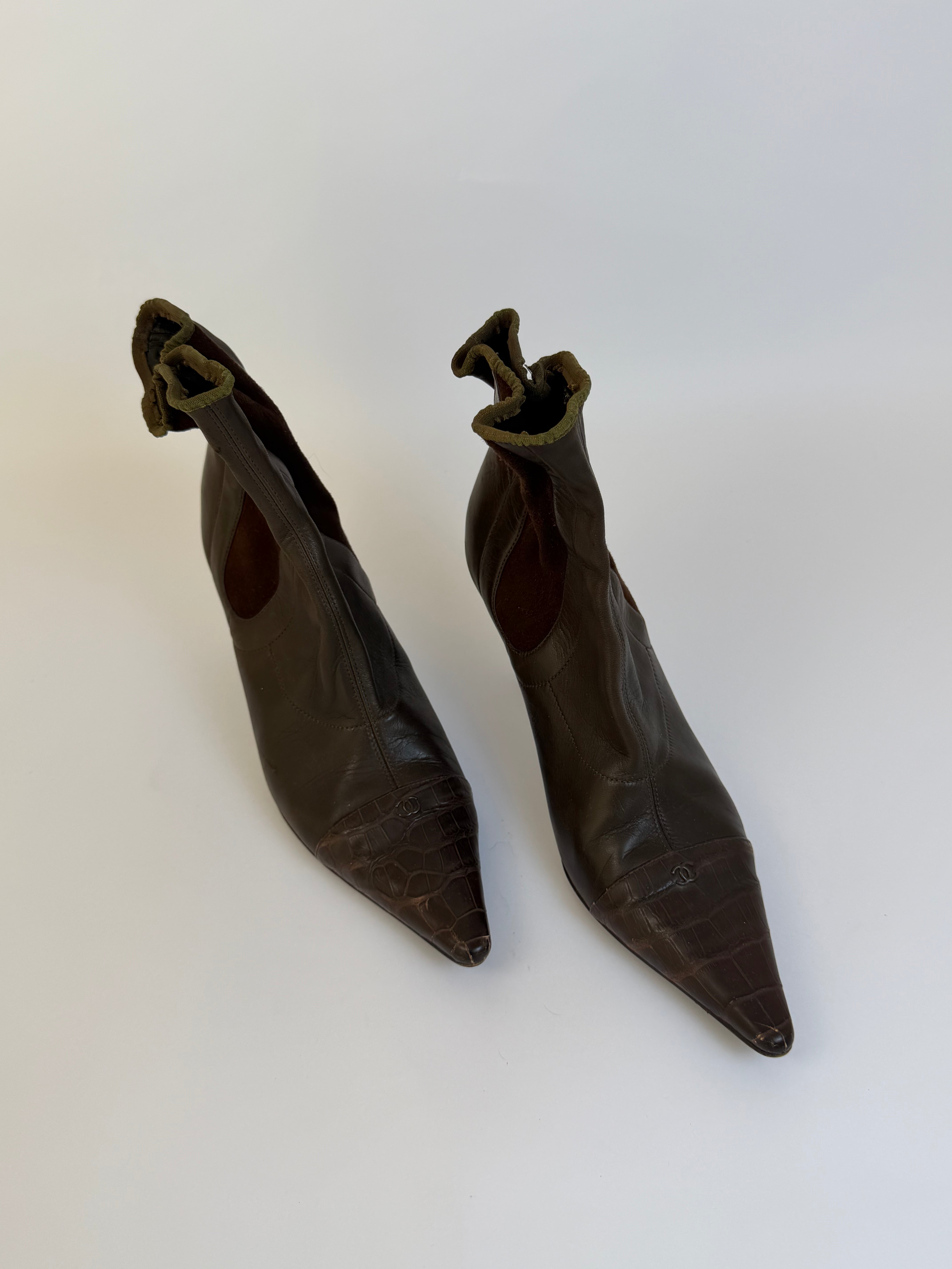 Chanel Vintage Brown Ankle Boots 38