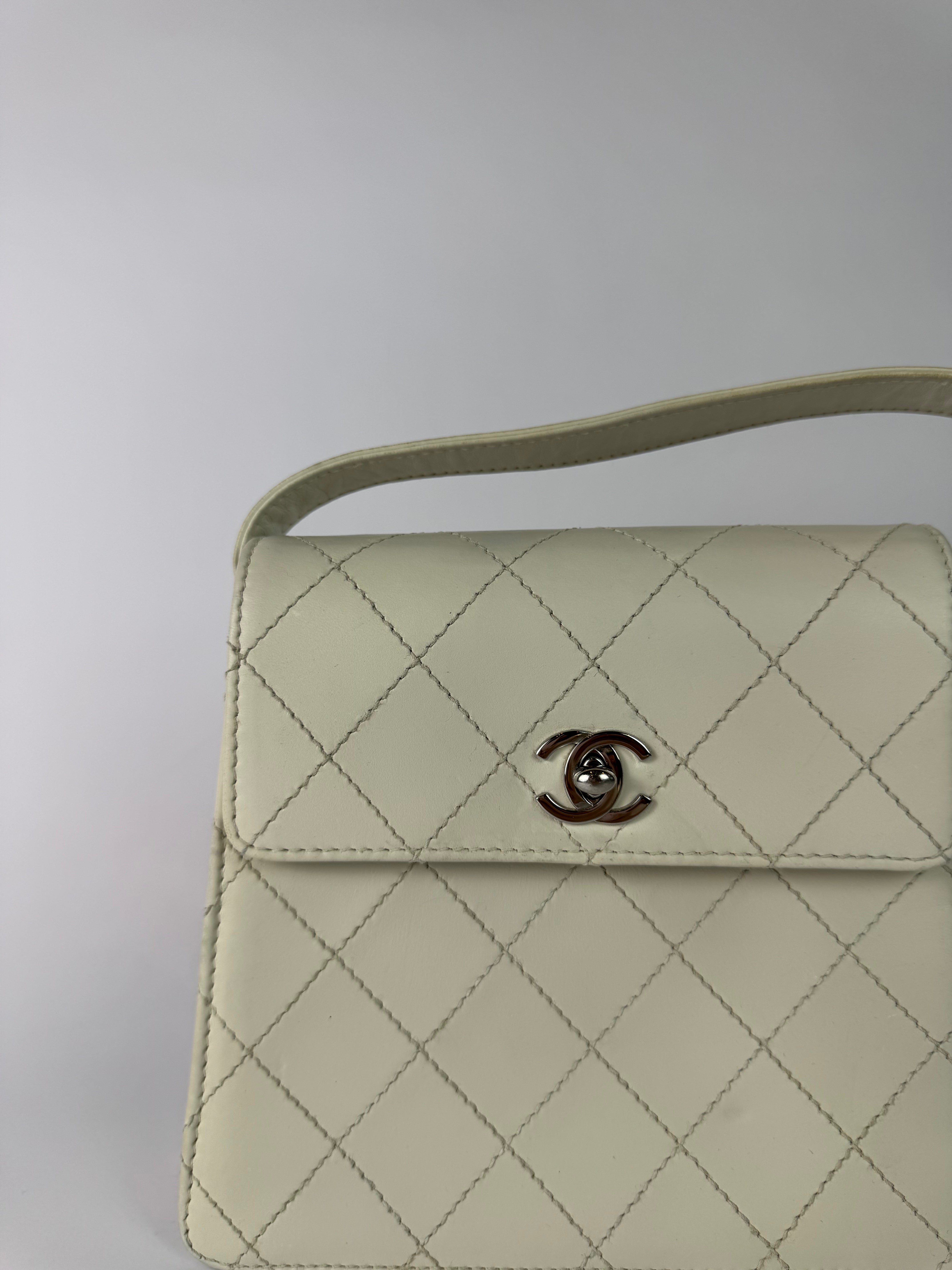 Chanel Vintage White Calfskin Handbag