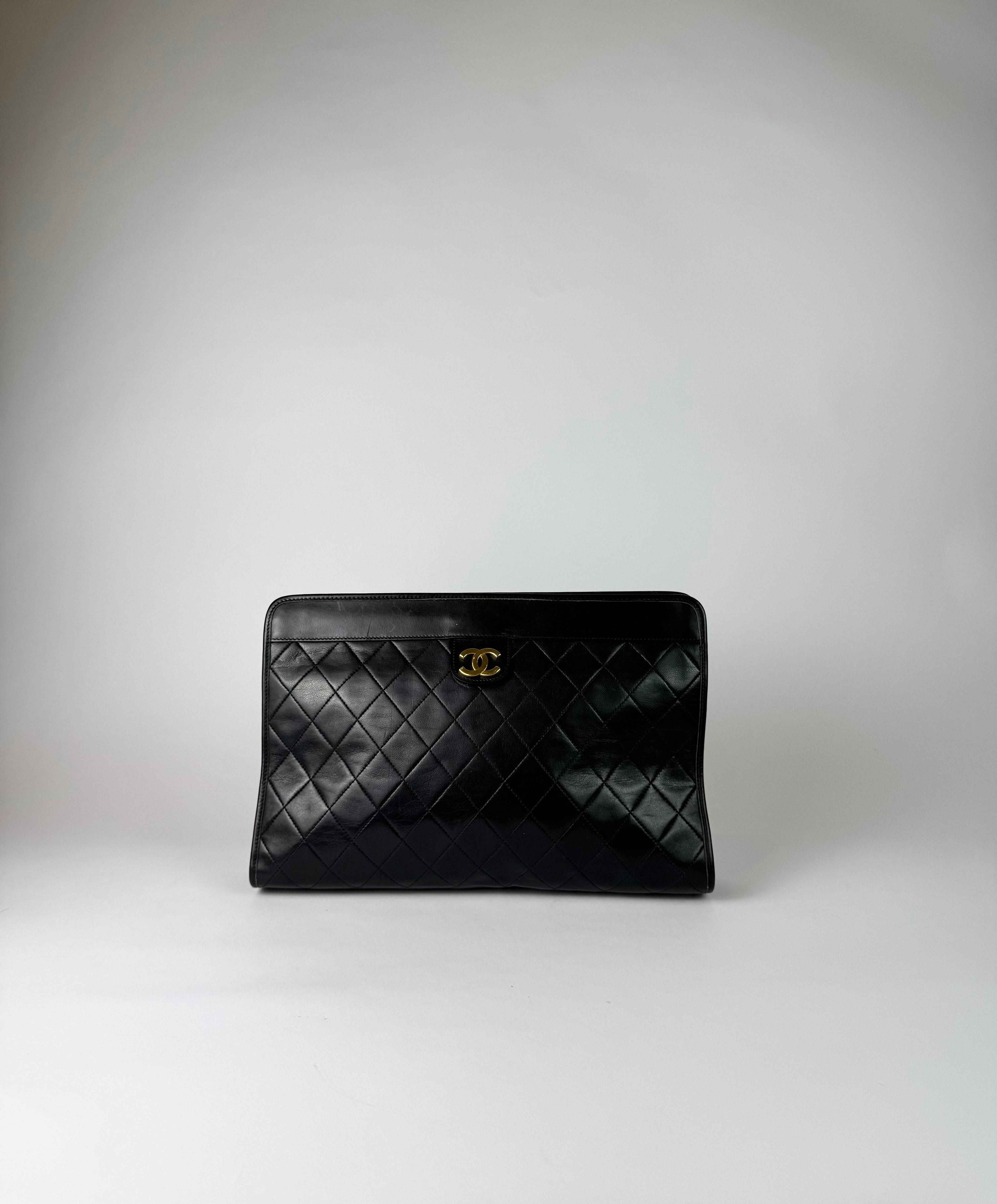 Chanel Vintage Matelasse Clutch Black