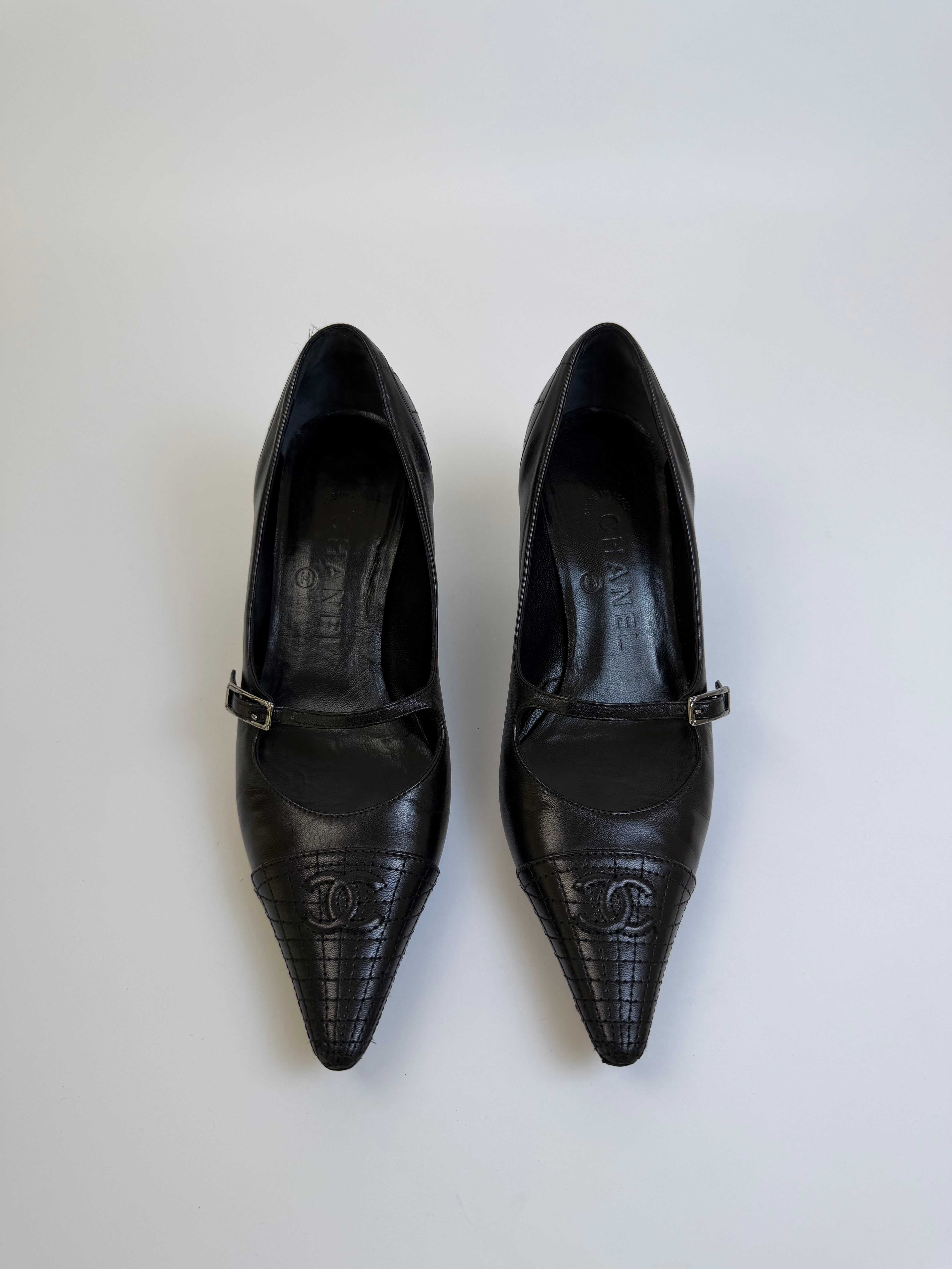 Chanel Vintage Pumps 35.5