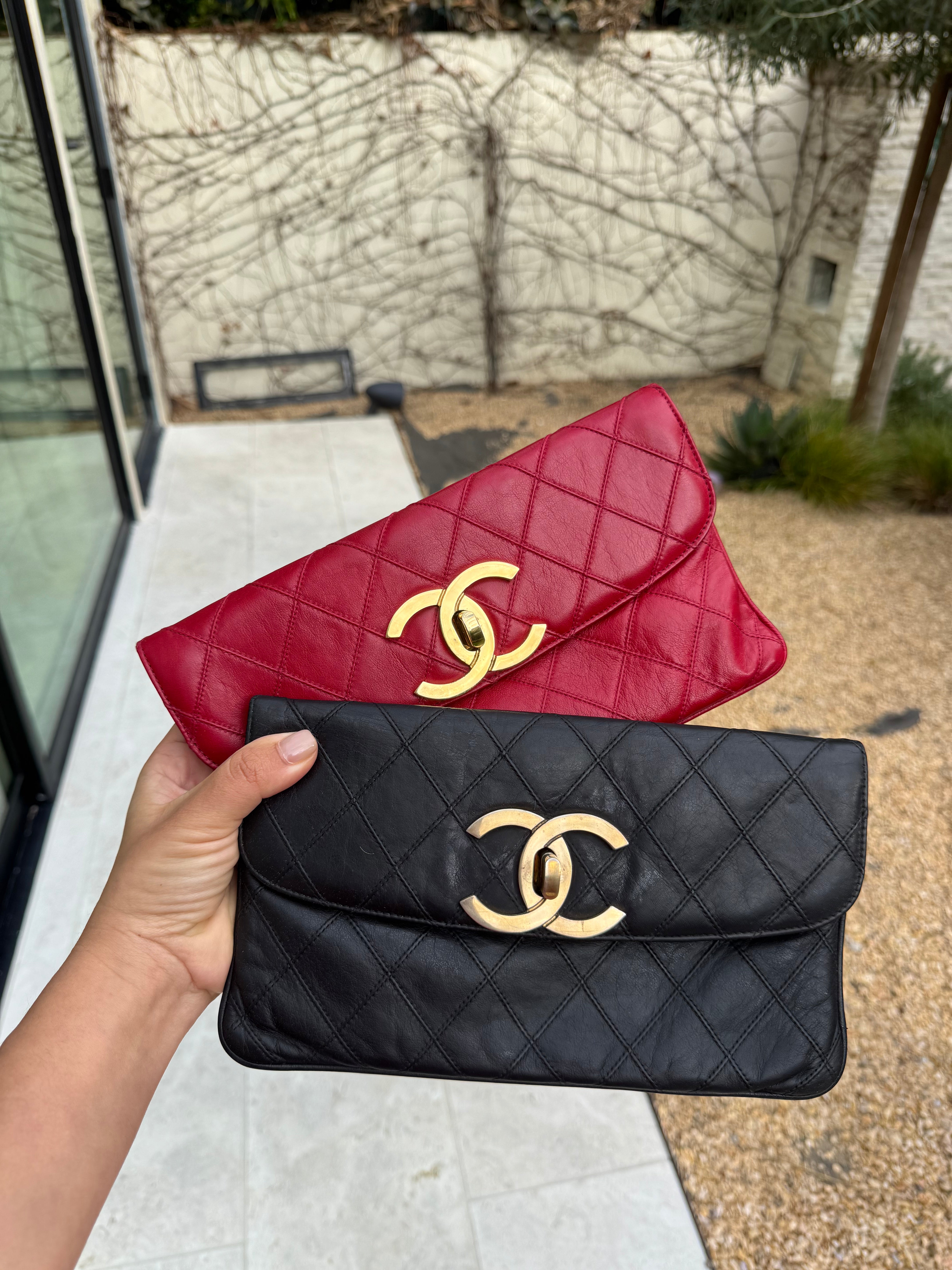 Chanel Jumbo CC Vintage Clutch