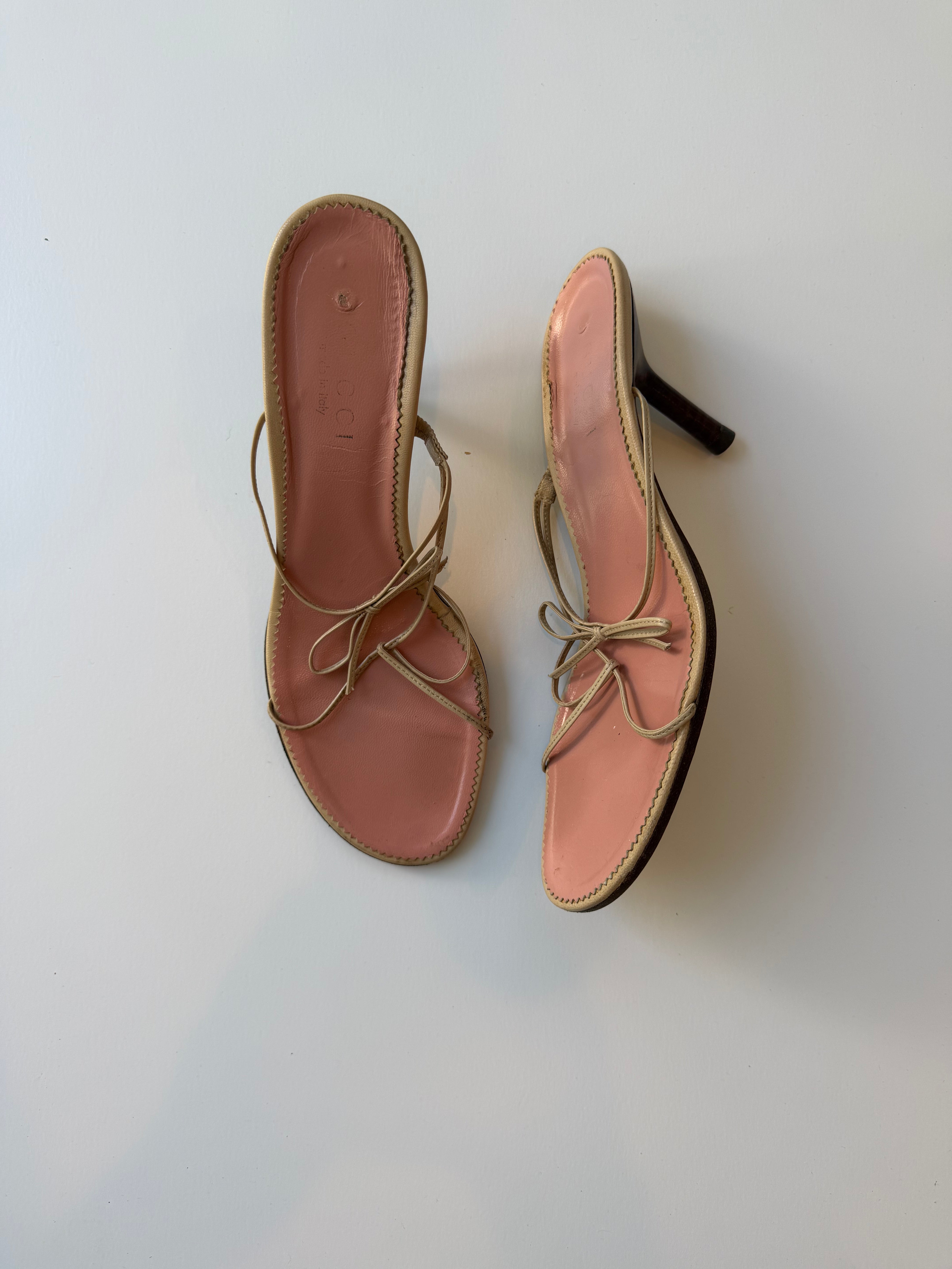 Gucci Vintage Slides 8.5