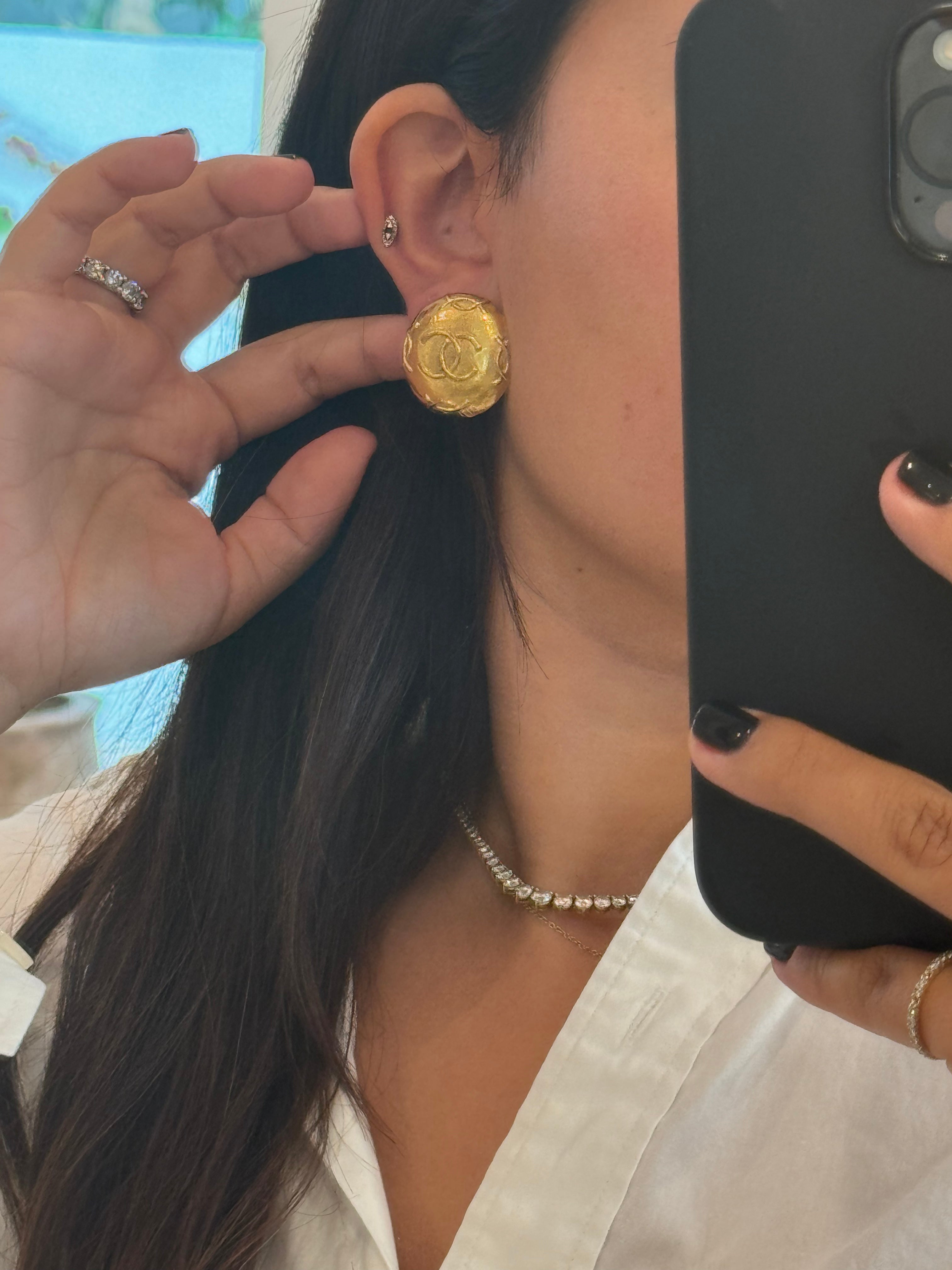 Chanel Vintage Gold CC Earrings