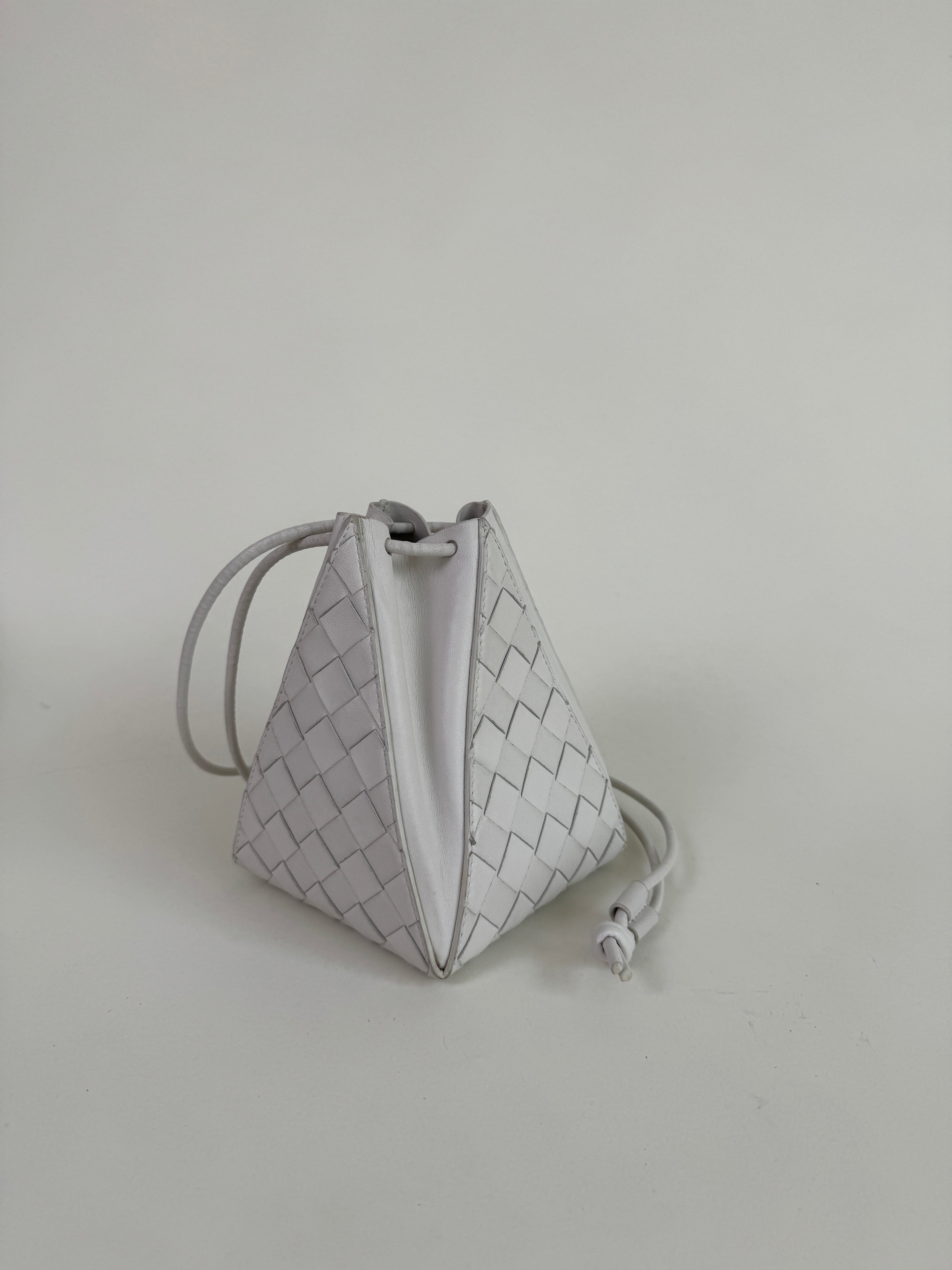 Bottega Veneta White Nappa Intrecciato Mini Knot Bucket Bag