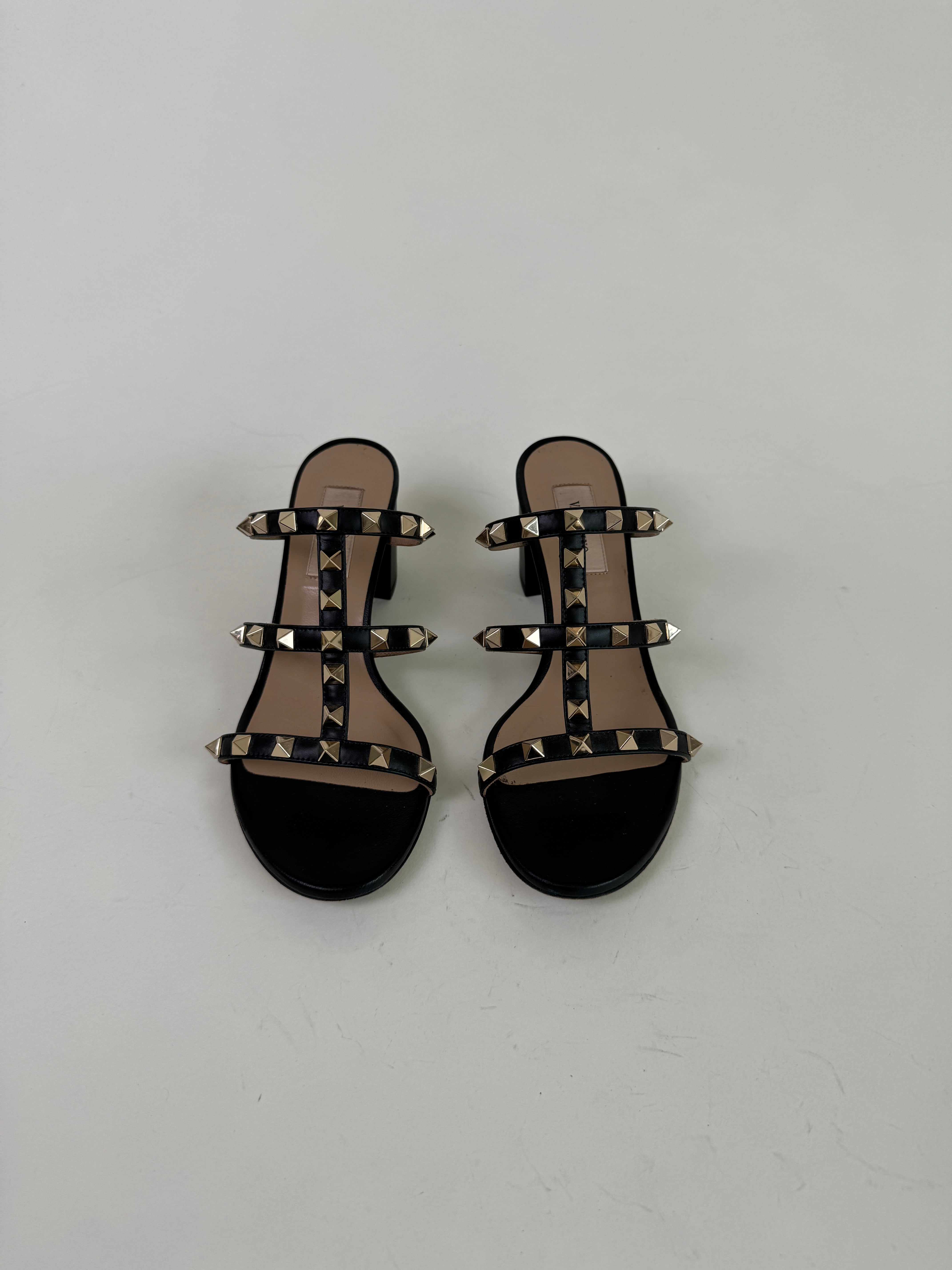 Valentinto Rockstud Calfskin Leather Slide Sandal 36