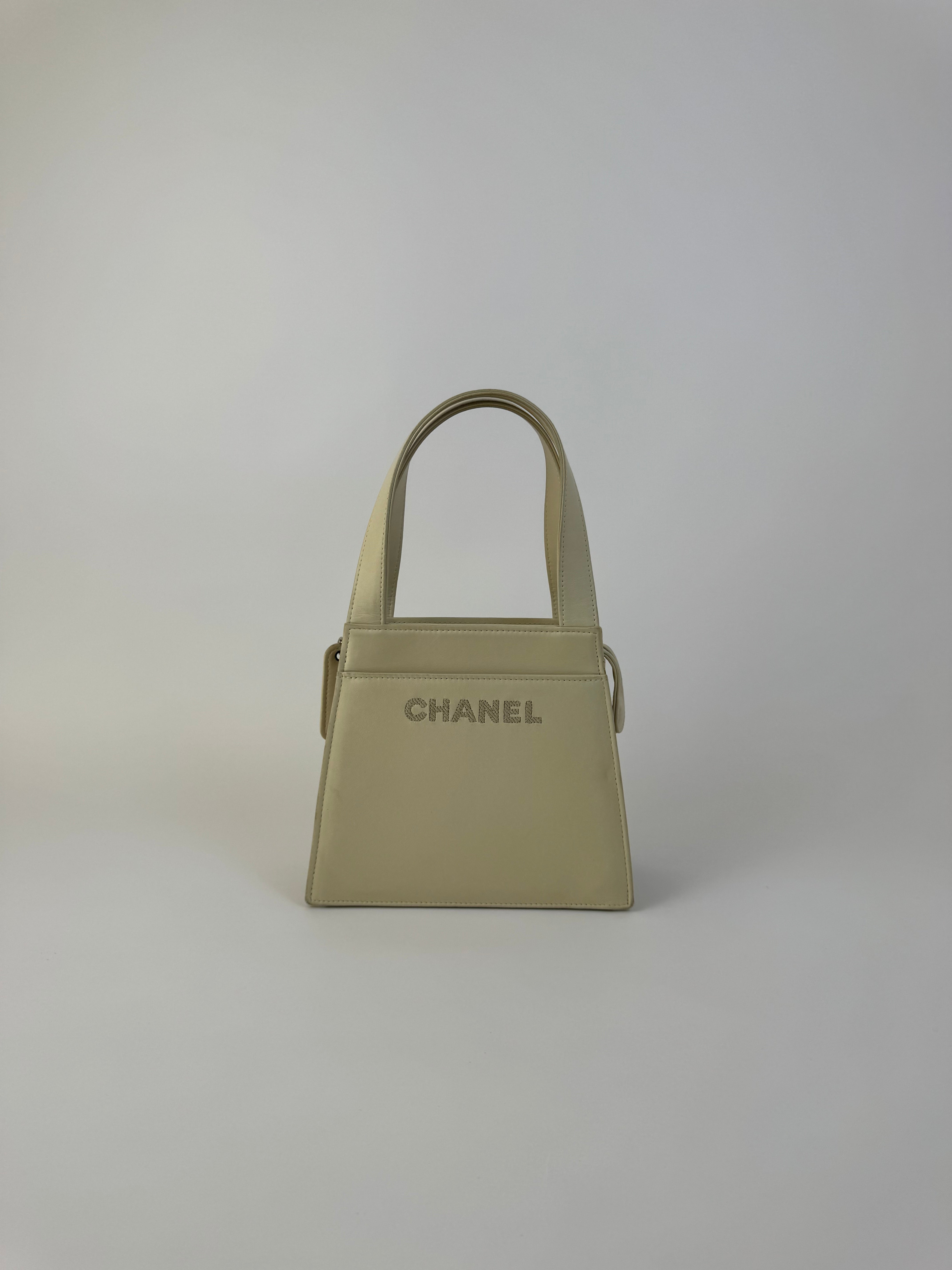 Chanel Vintage Lambskin Handbag