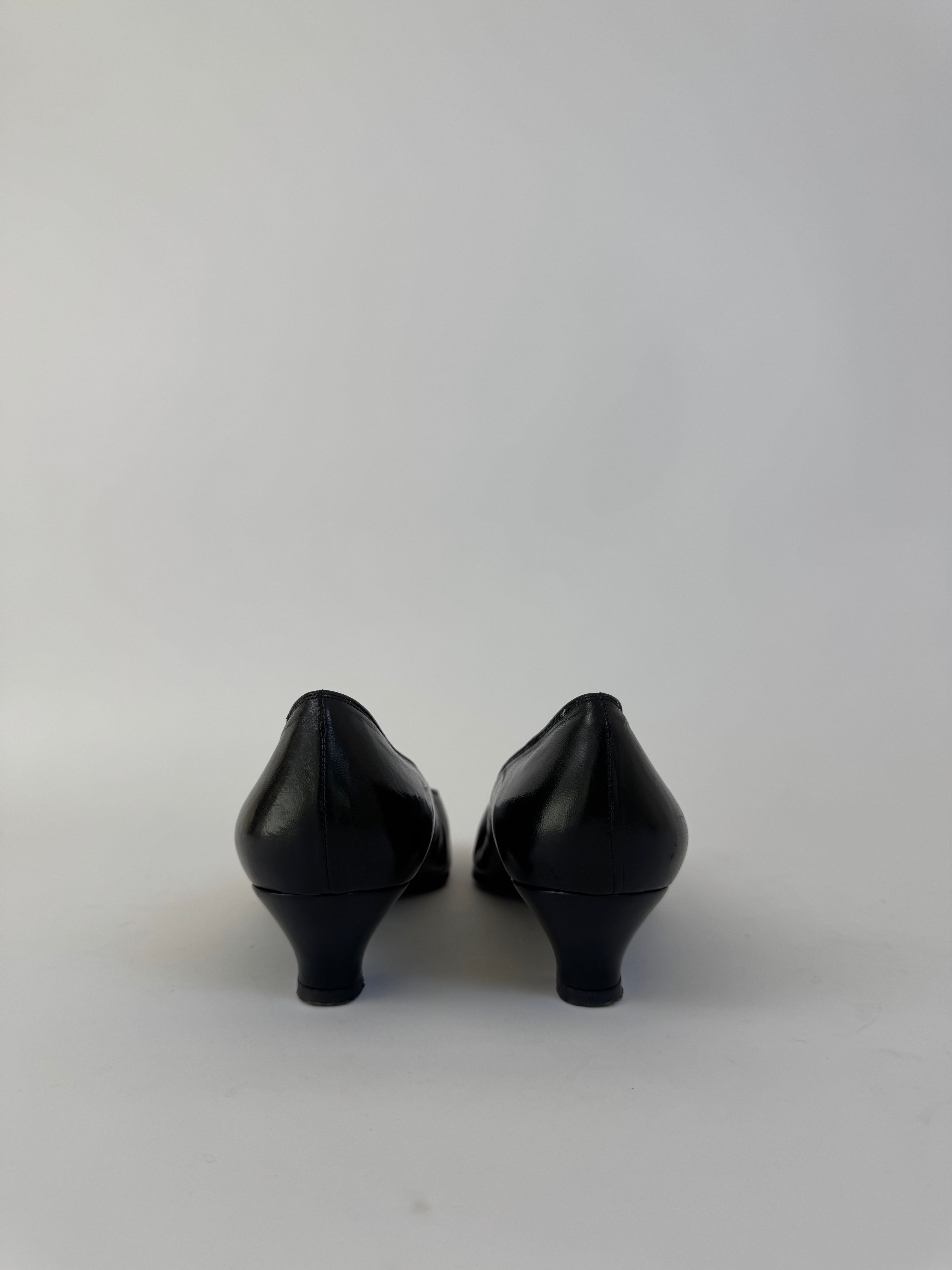 Chanel Two-Tone Pumps 39