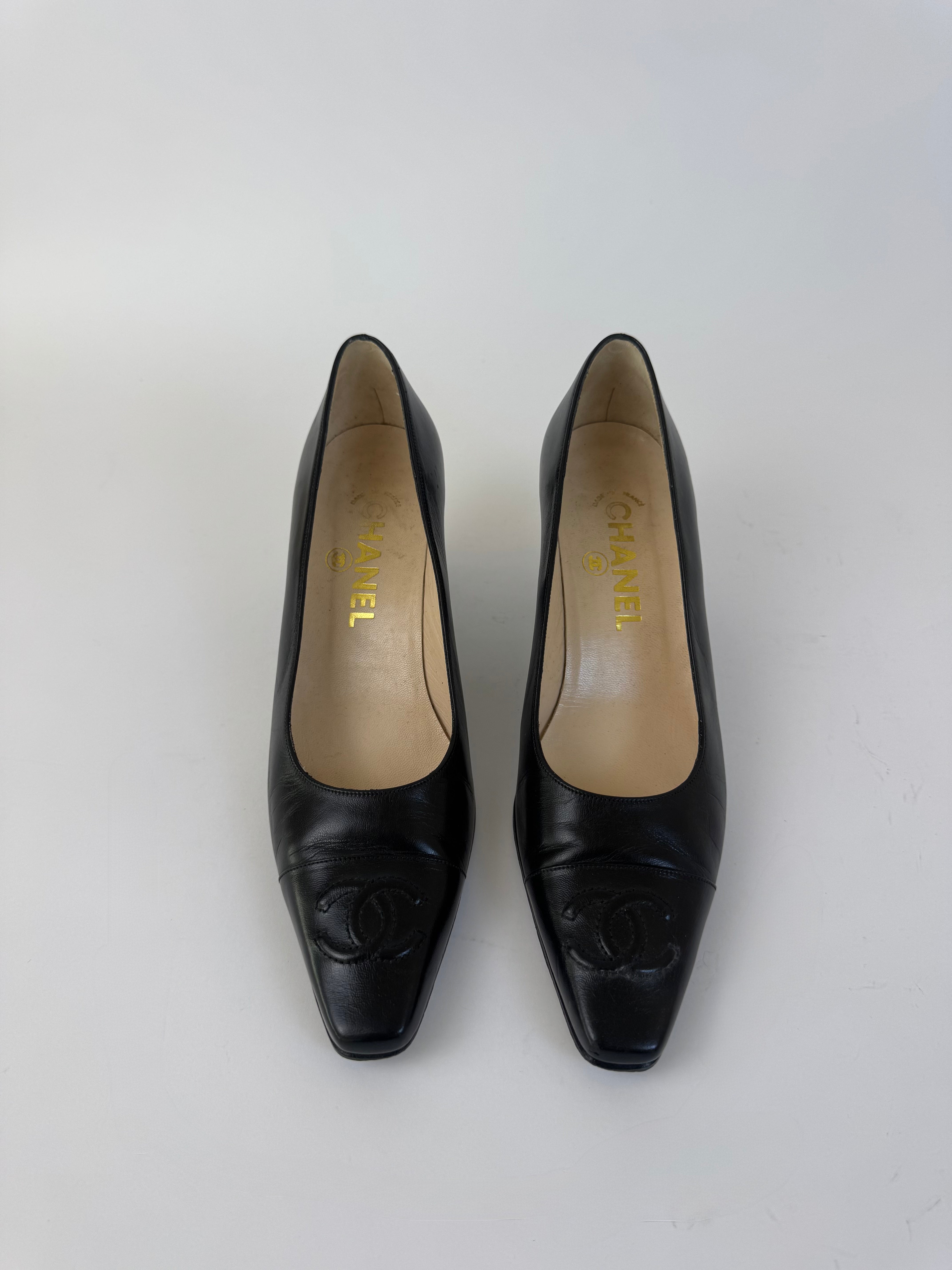 Chanel Black Leather CC Pumps 38
