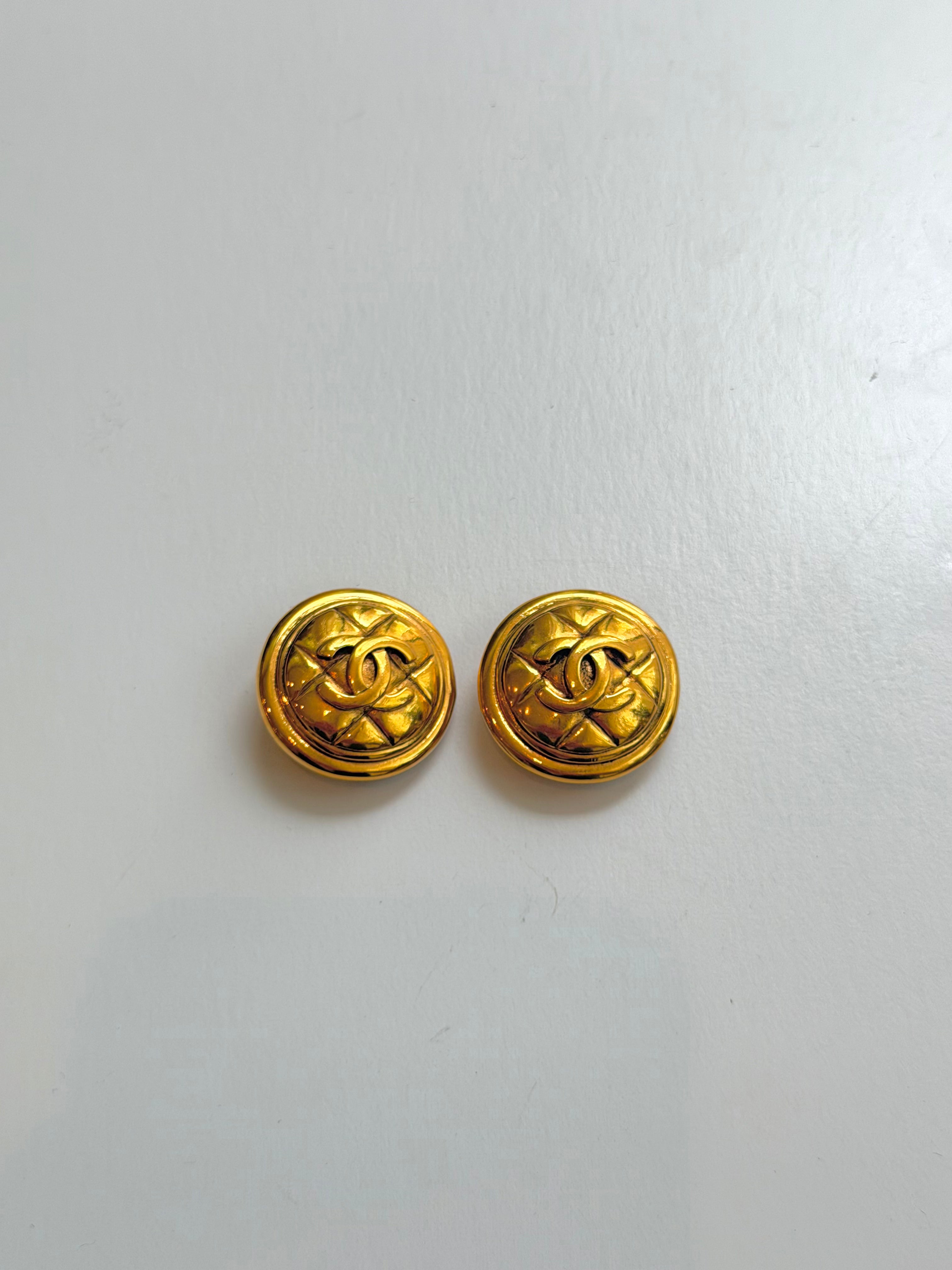 Chanel Vintage CC Clip On Earrings
