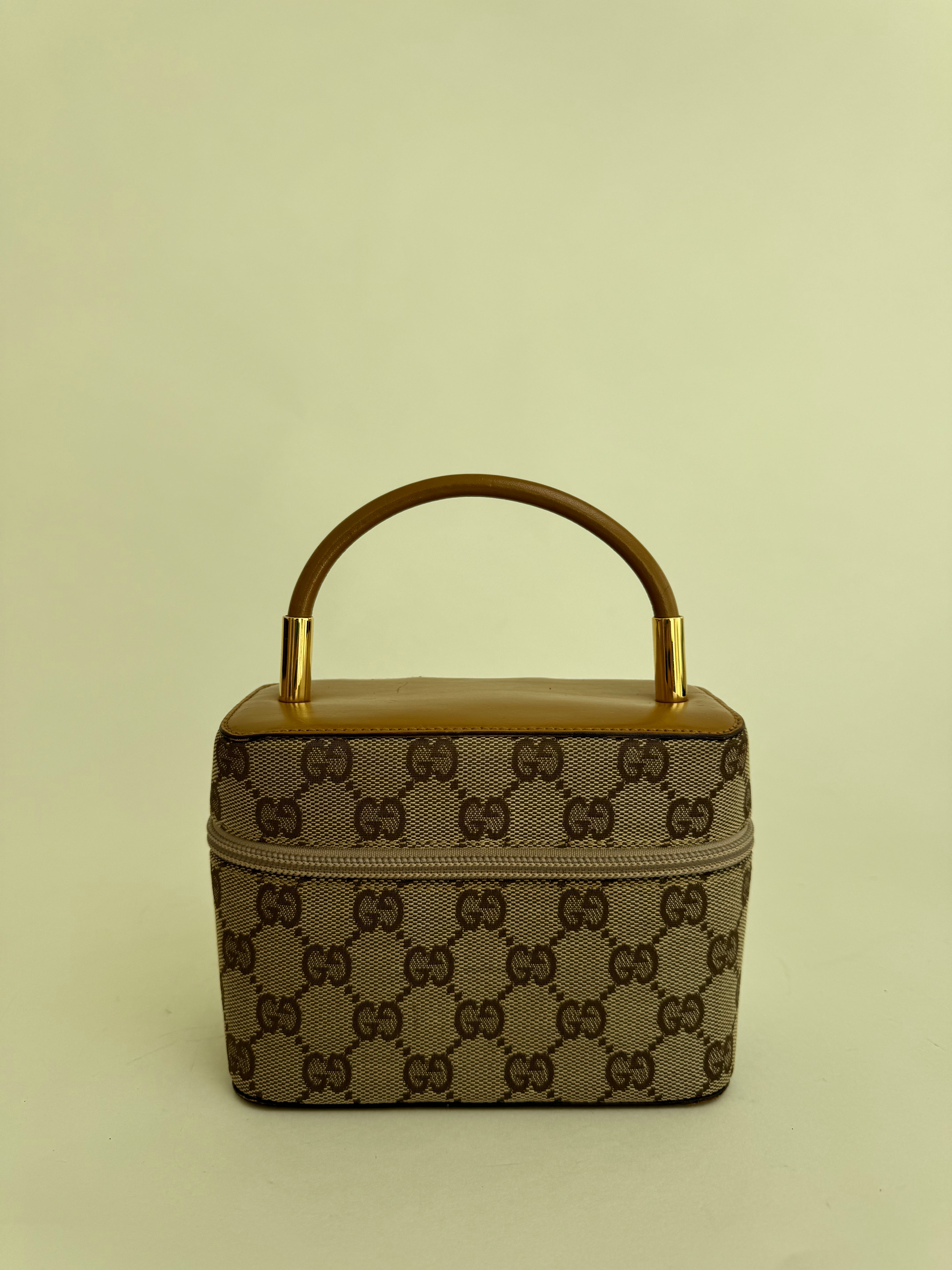 Vintage gucci vanity case sale