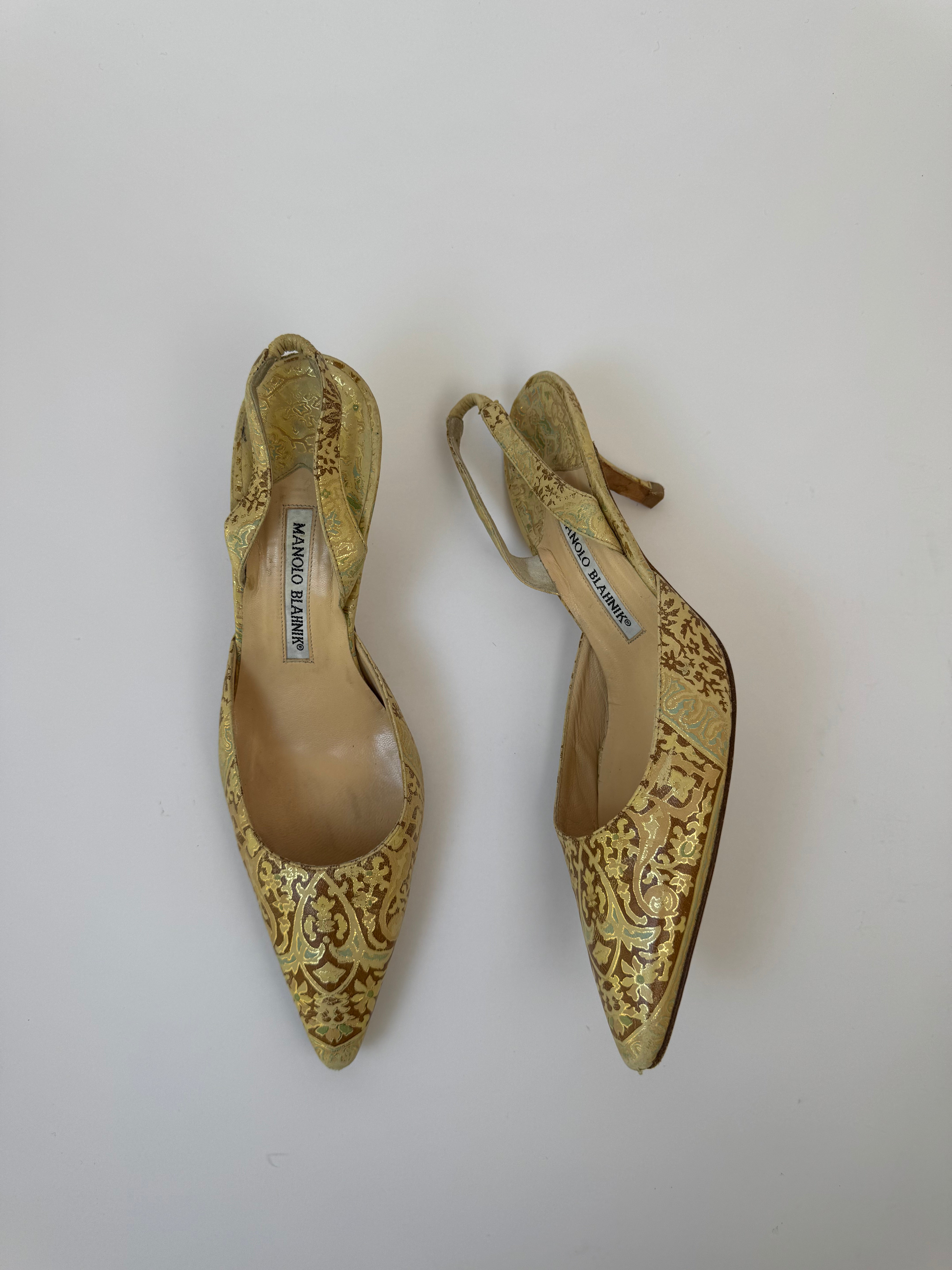 Manolo Blahnik Jacquard Slingbacks 39