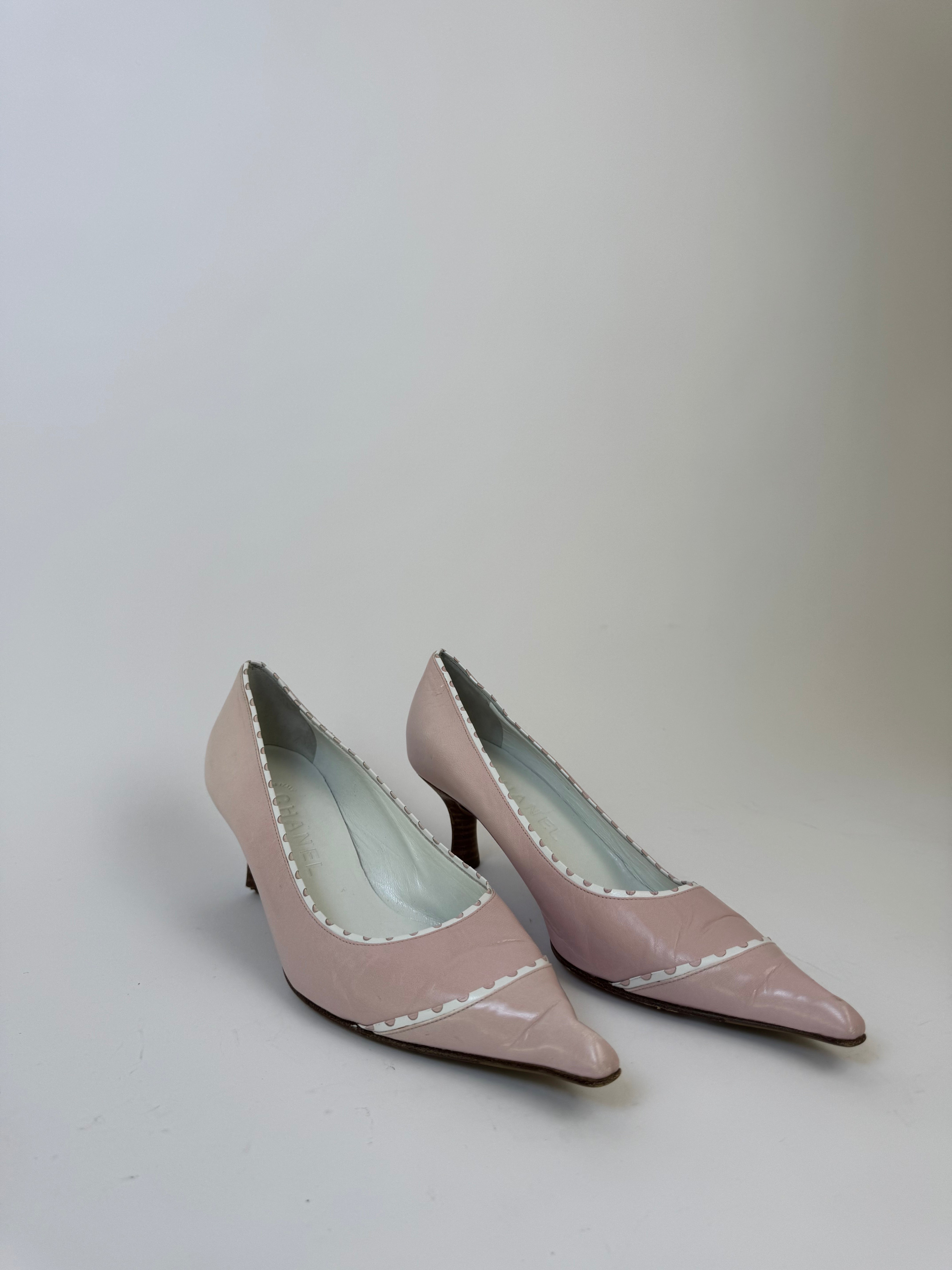 Chanel Pink Leather Pumps 38