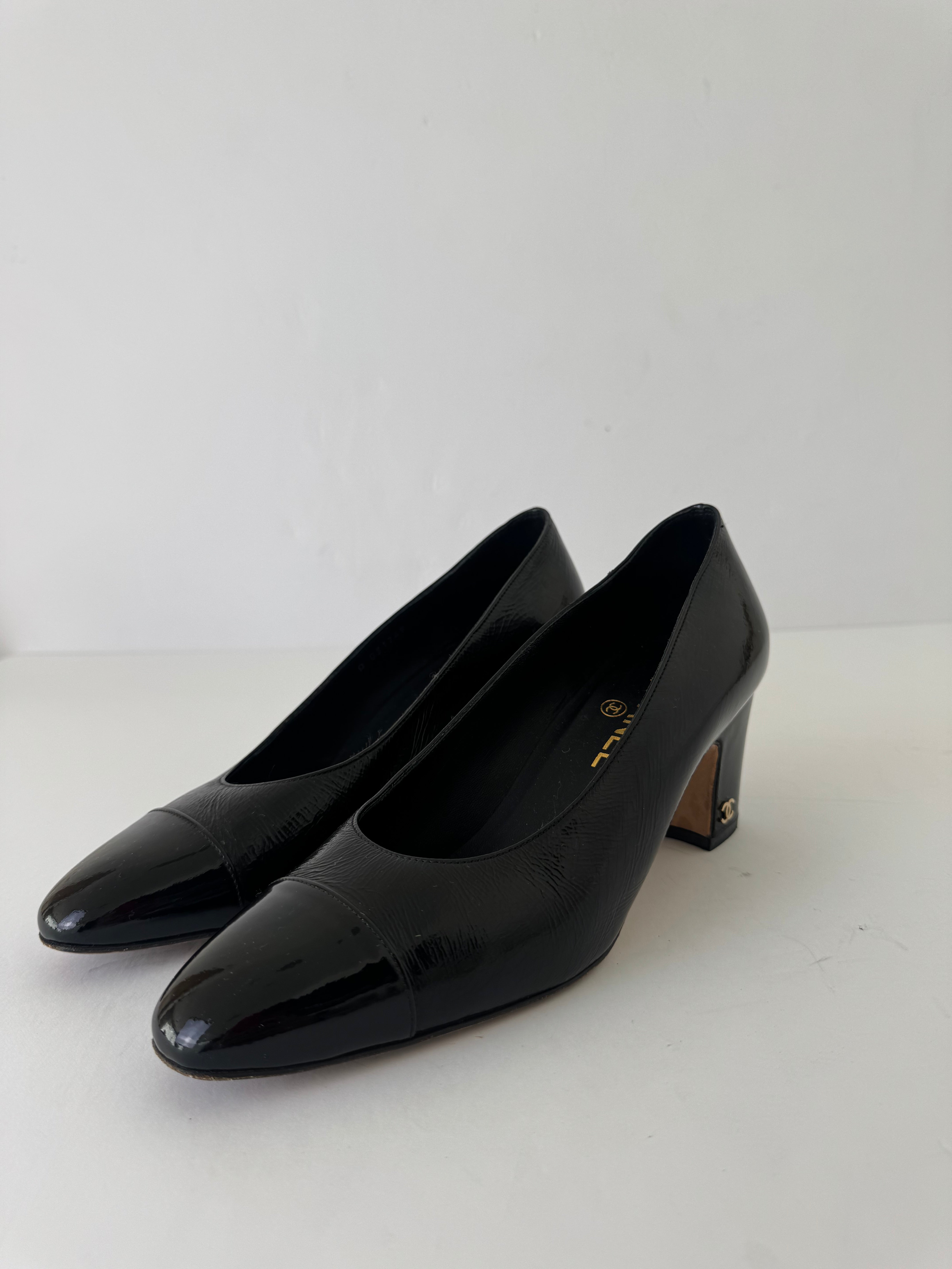 Chanel Vintage Pumps 38.5