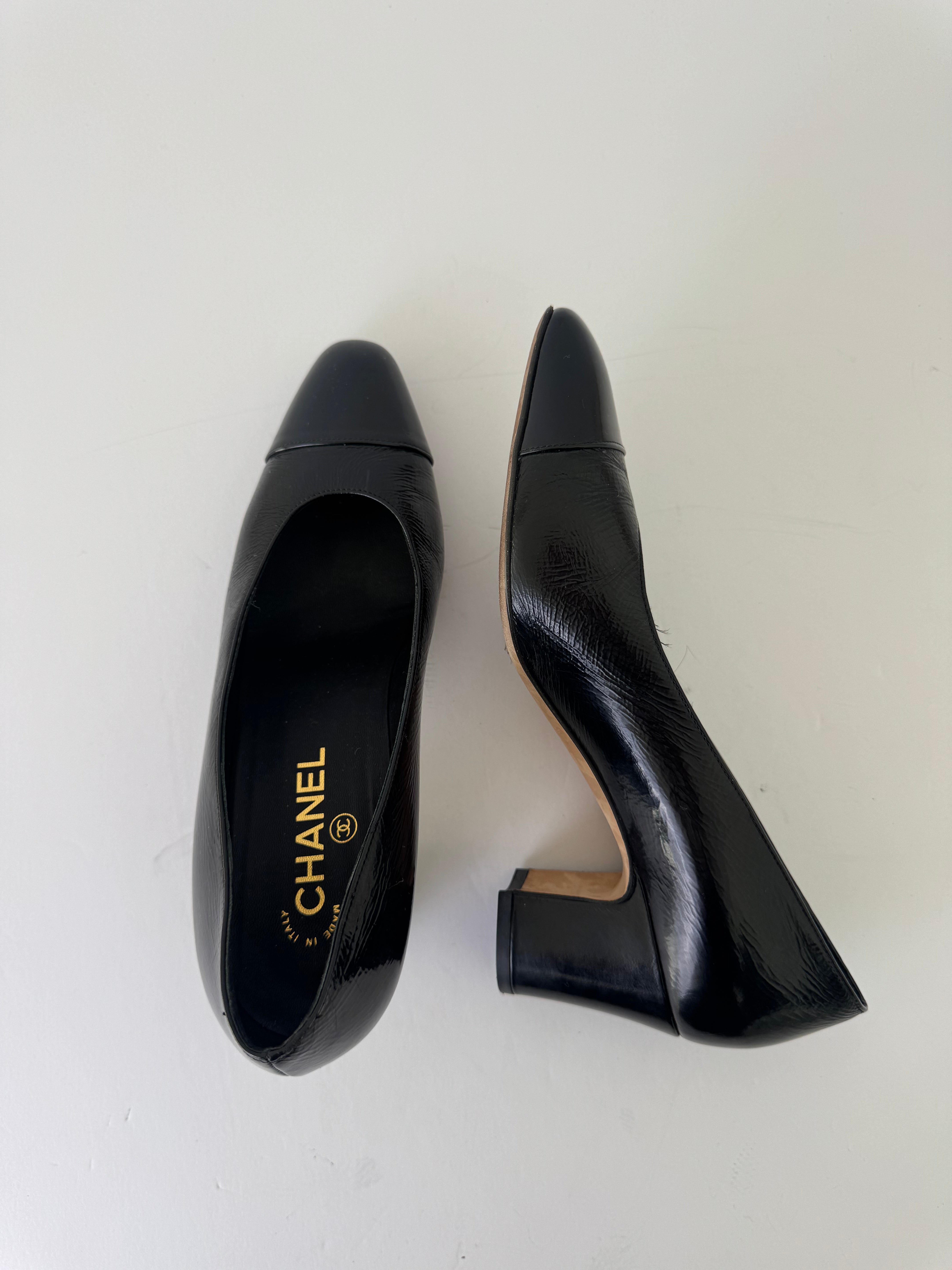 Chanel Vintage Pumps 38.5