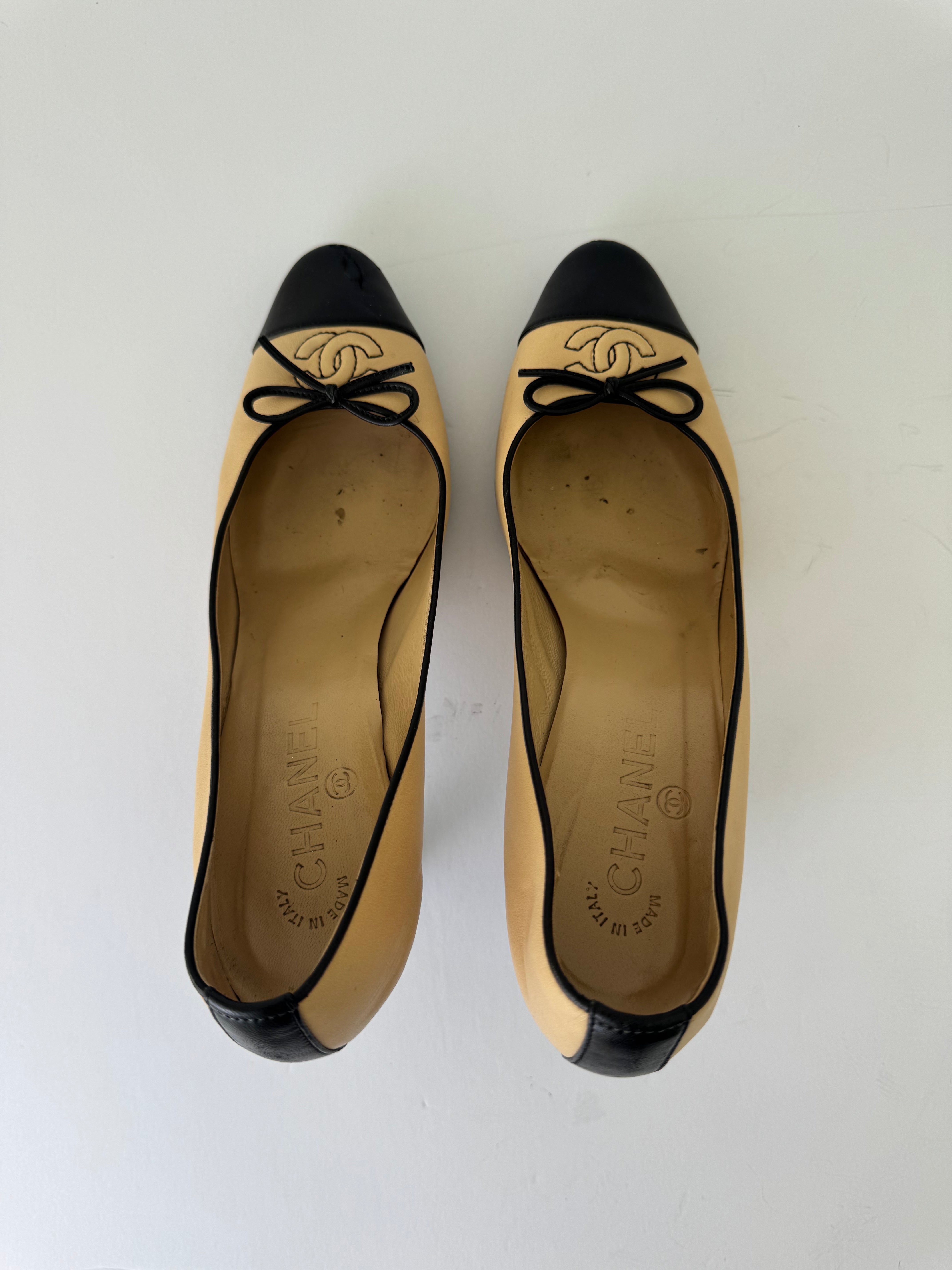 Chanel Vintage Pumps 37.5