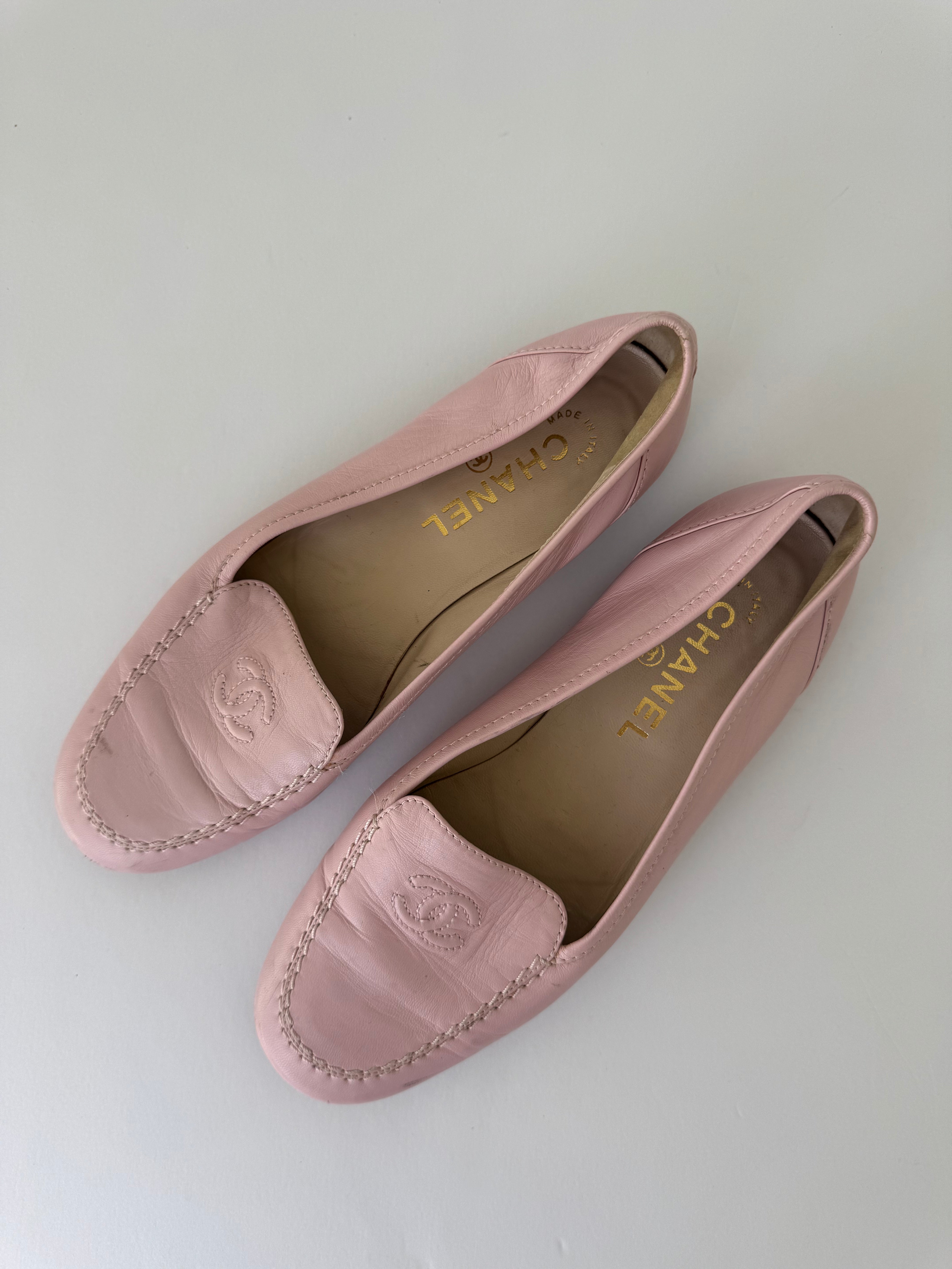 Chanel Pink Leather Loafers 36.5