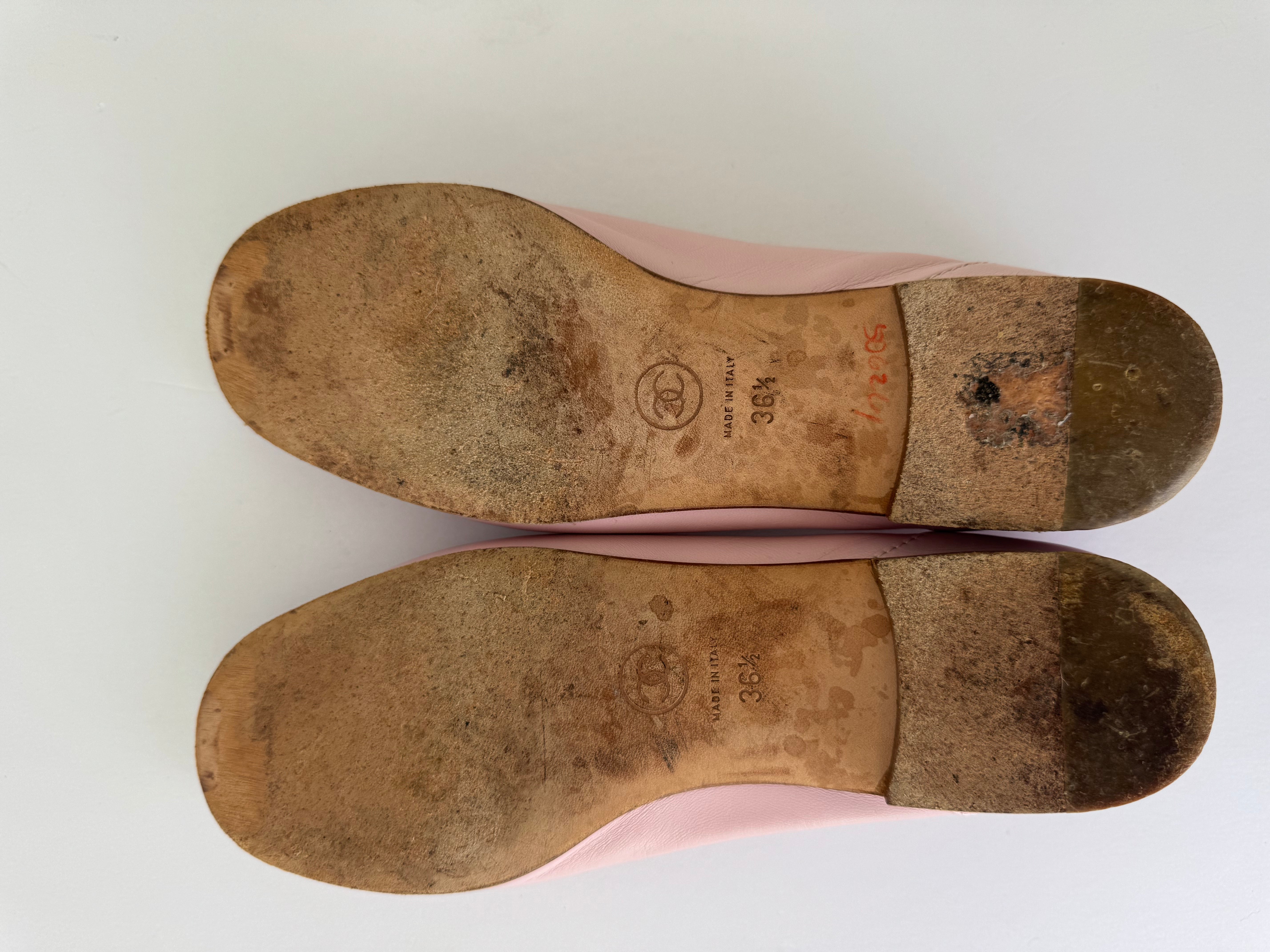 Chanel Pink Leather Loafers 36.5