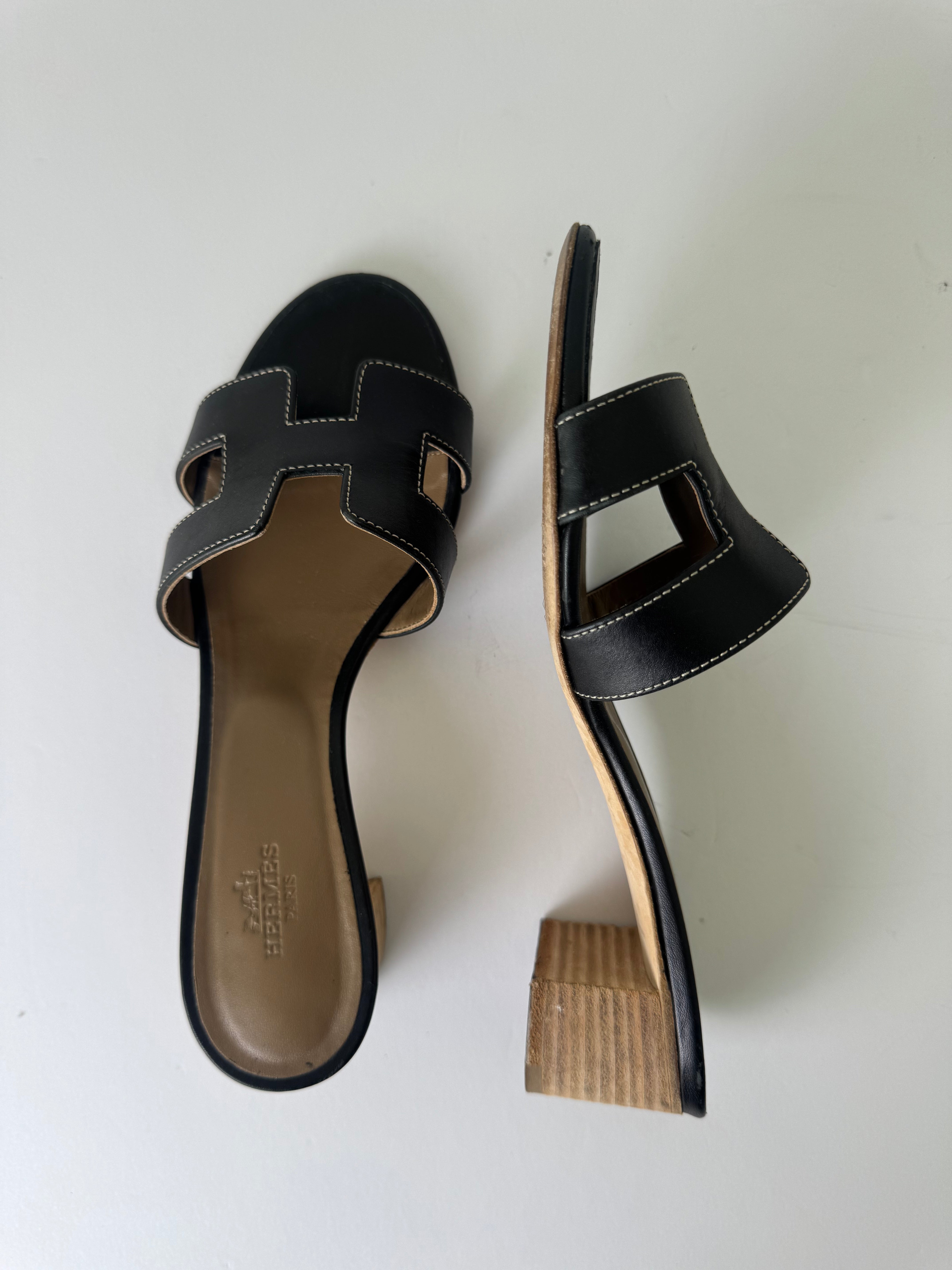 Hermes Oran Black Leather Wedges 36.5