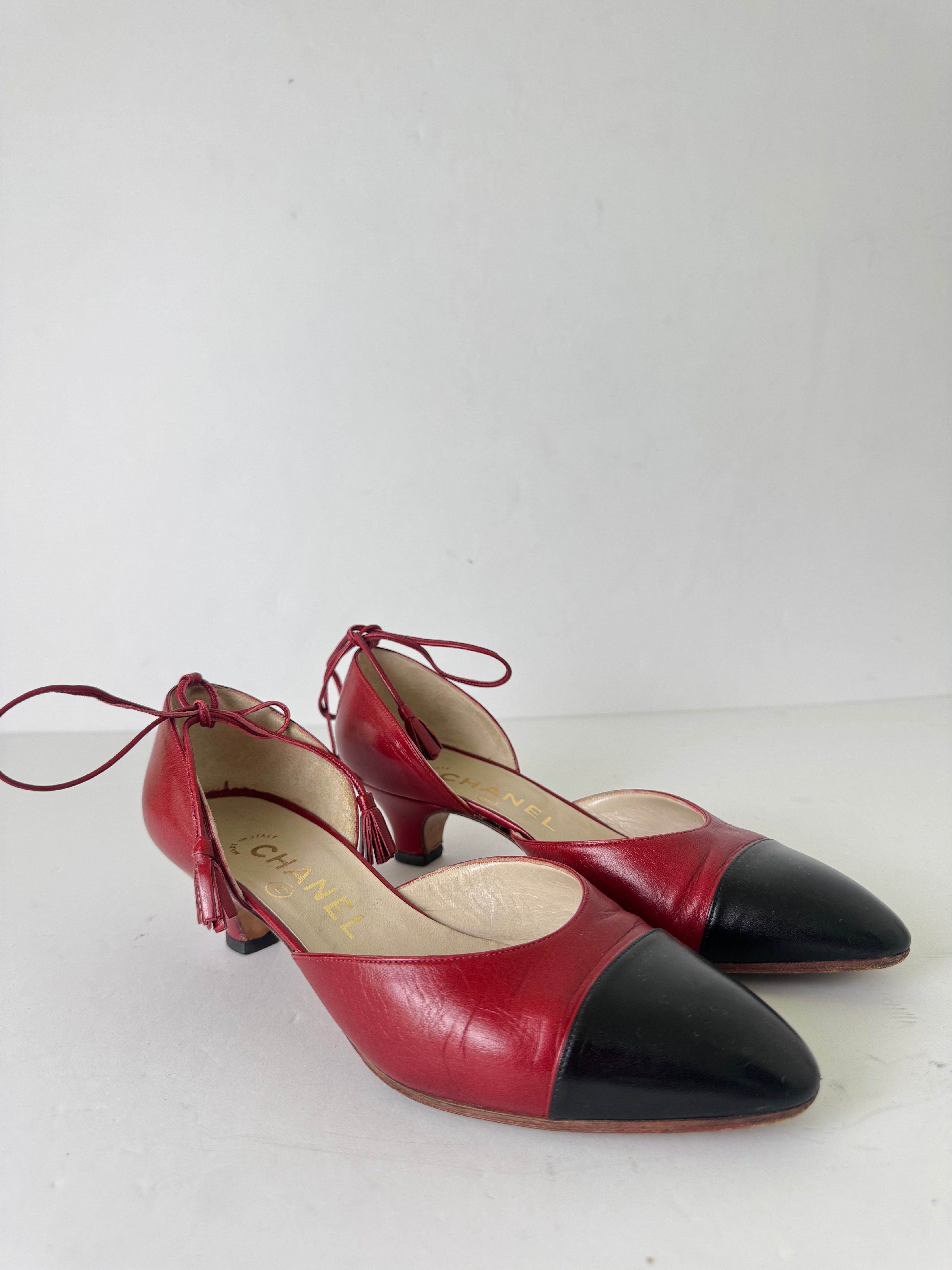 Chanel Vintage Slingback Leather Flats 35.5