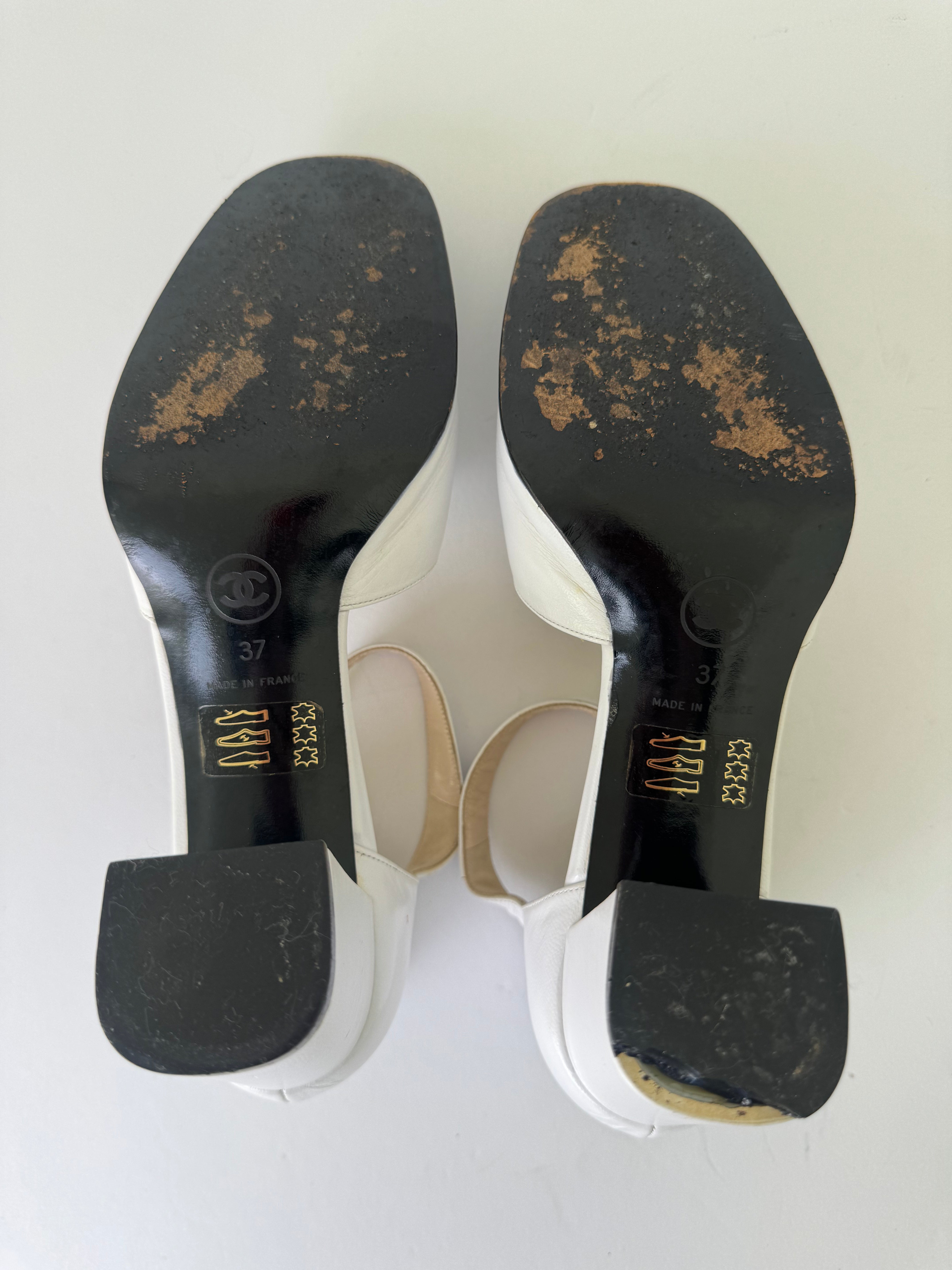 Chanel Vintage Mary Jane Heels 37