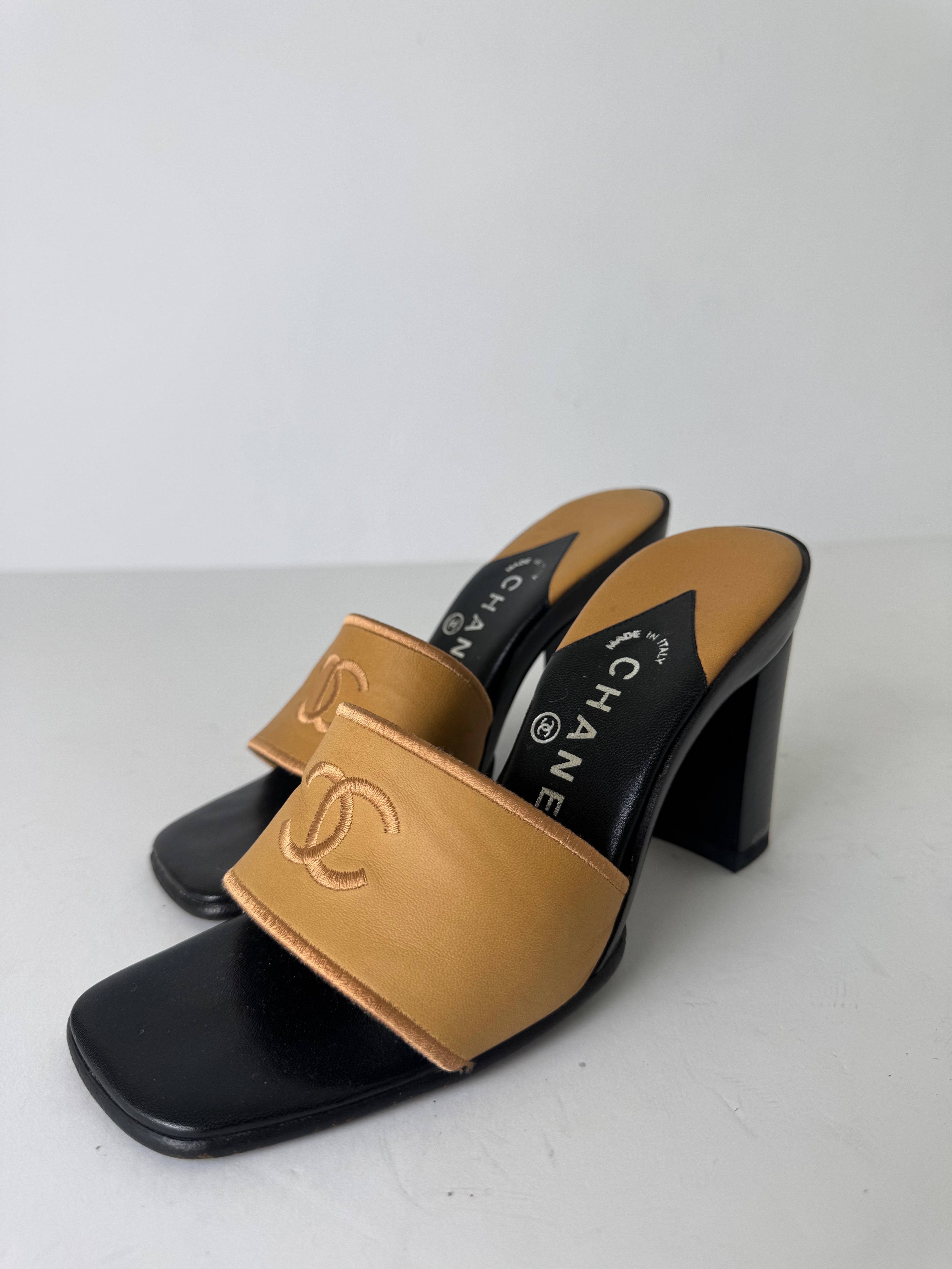 Chanel Vintage Sandal Heels 36