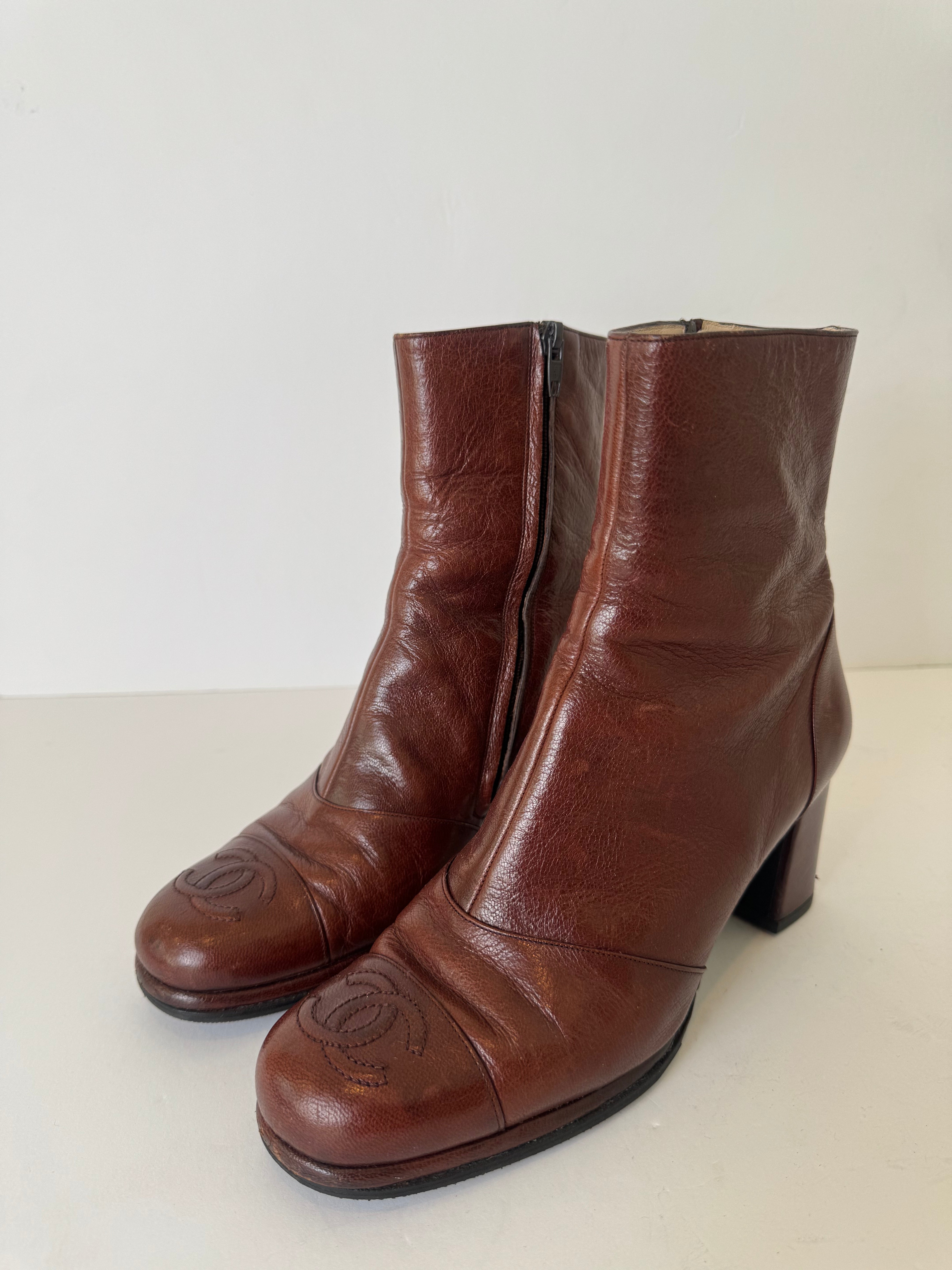 Chanel Vintage Leather Boots 36