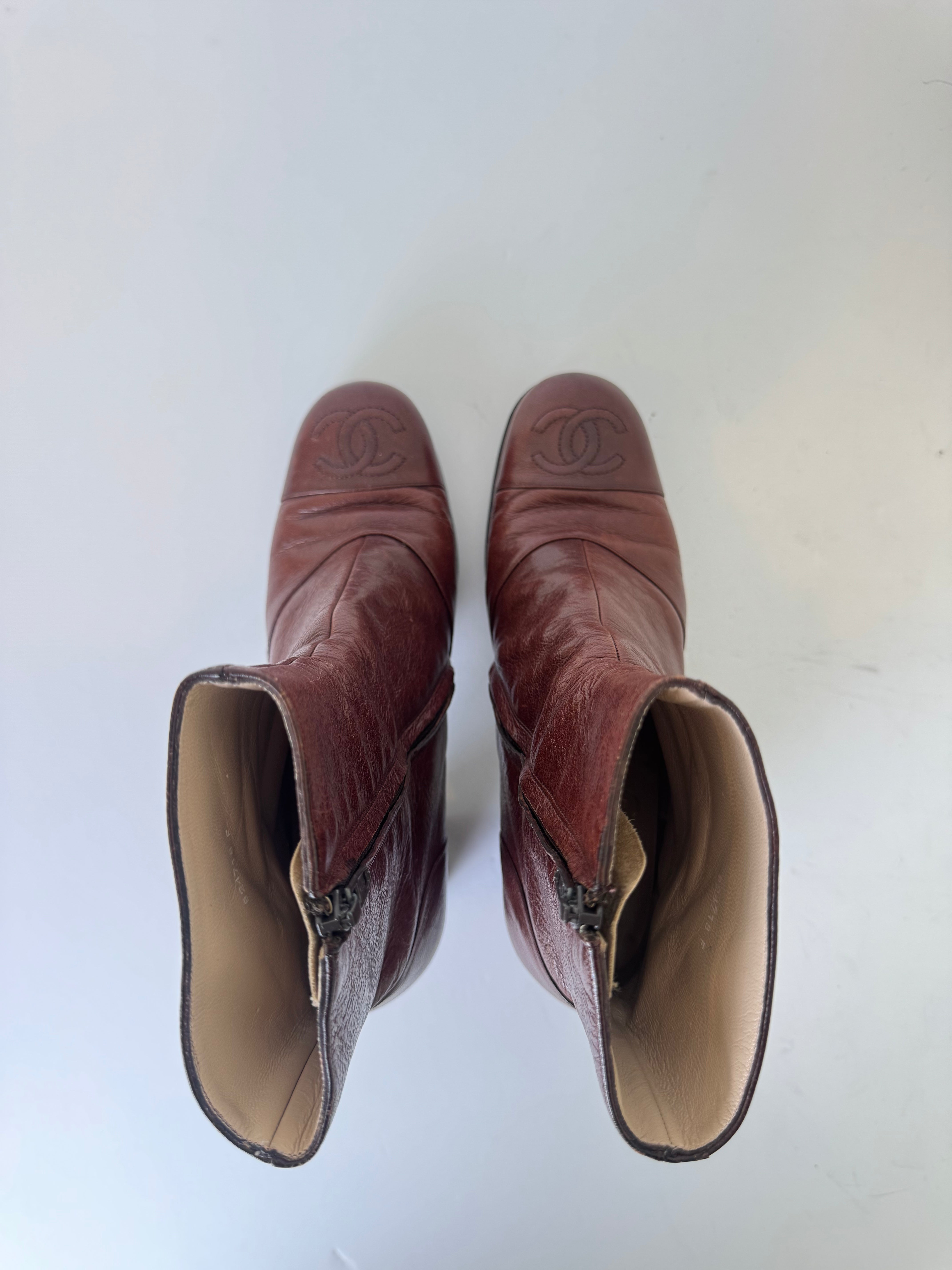 Chanel Vintage Leather Boots 36