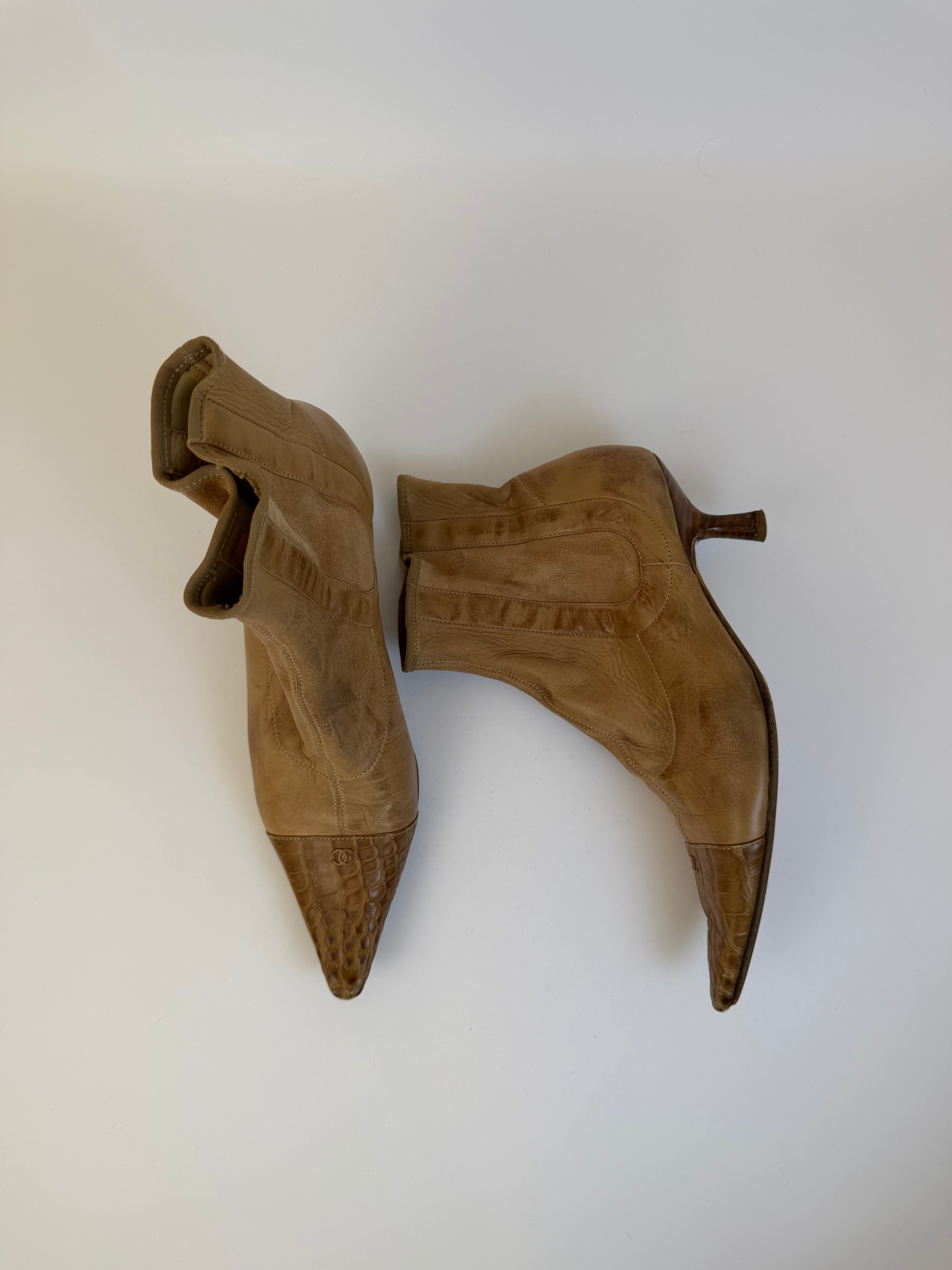 Chanel Vintage Booties 38