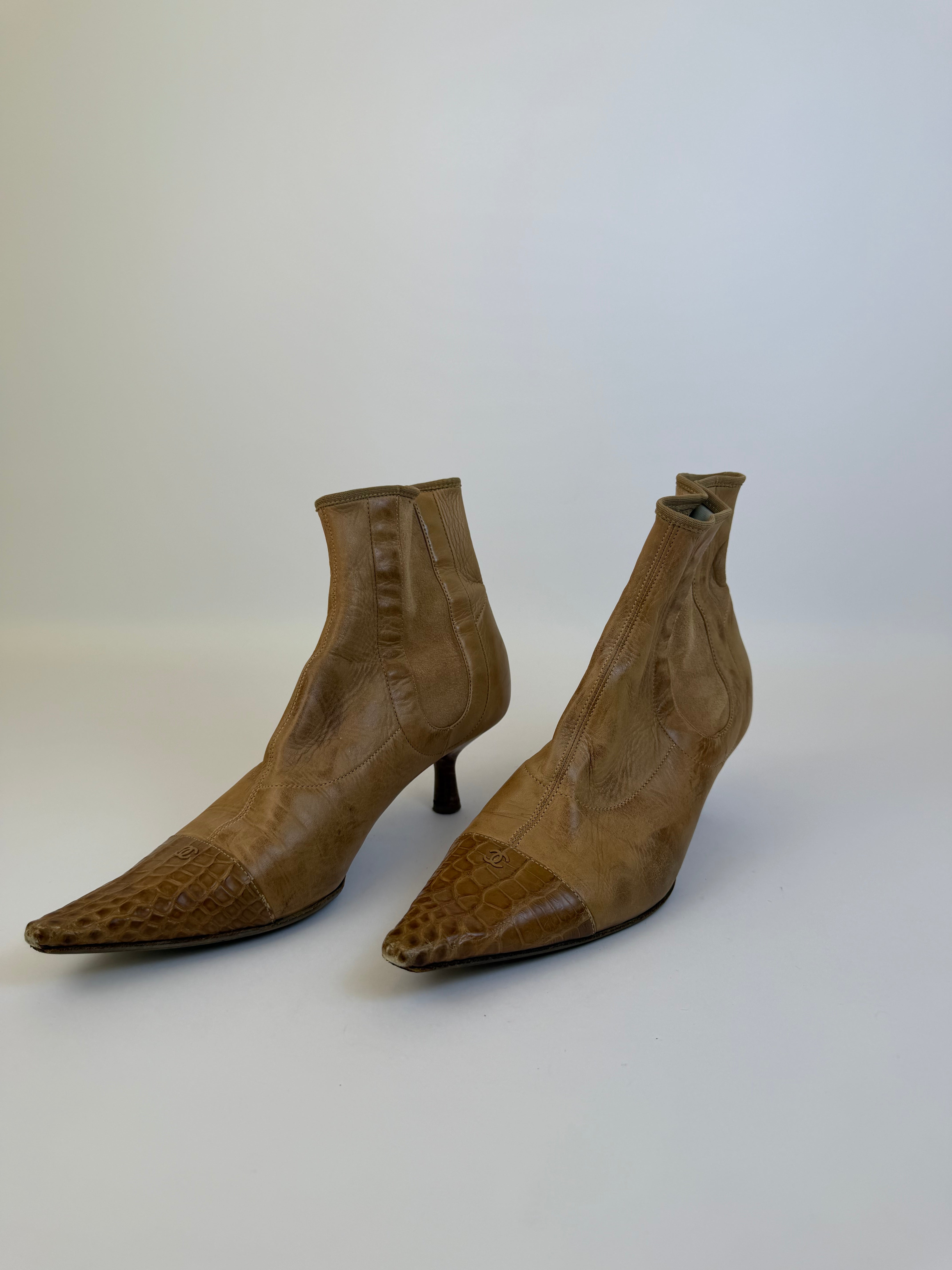 Chanel Vintage Booties 38