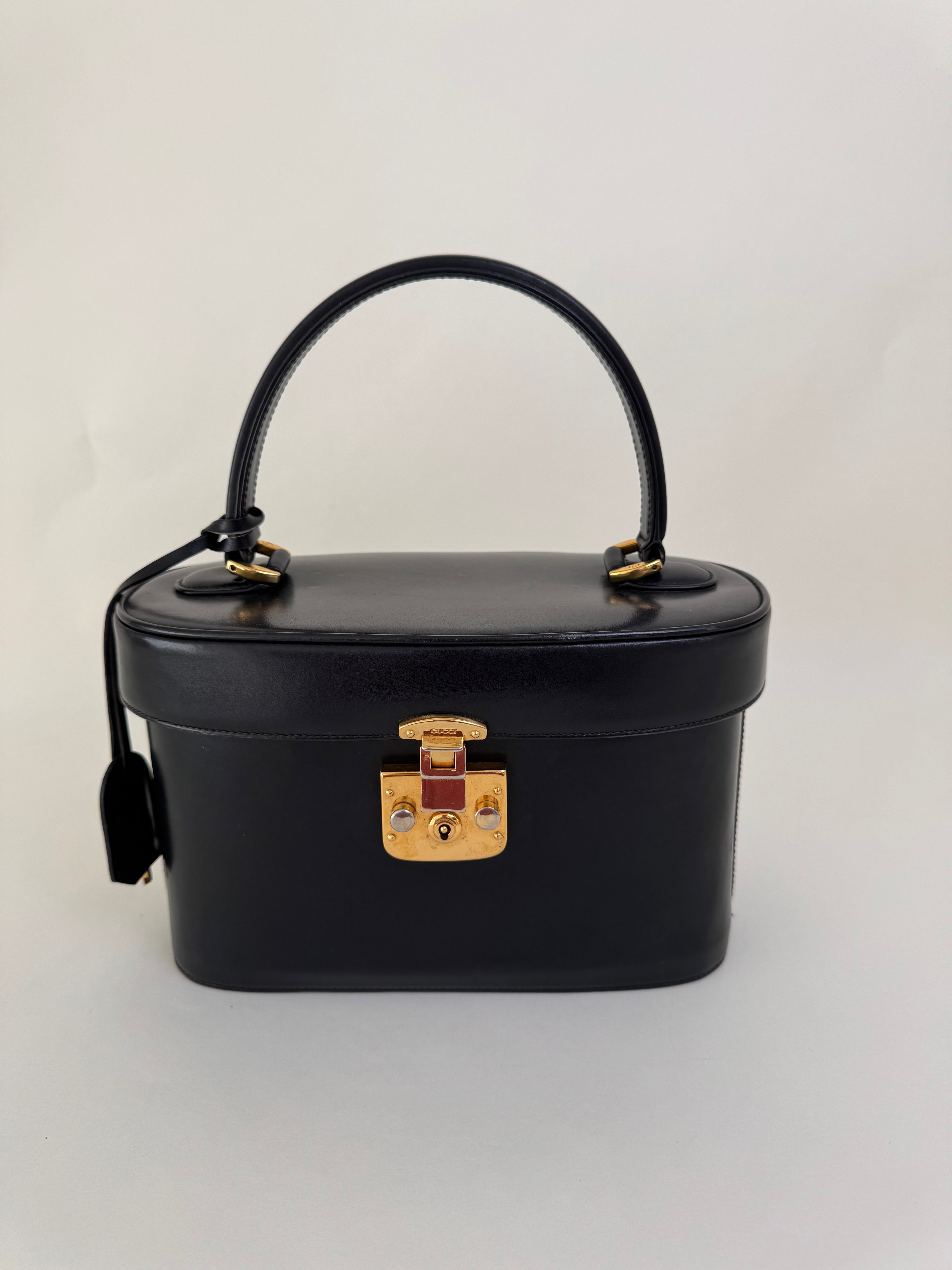 Gucci Black Leather Bucket Bag