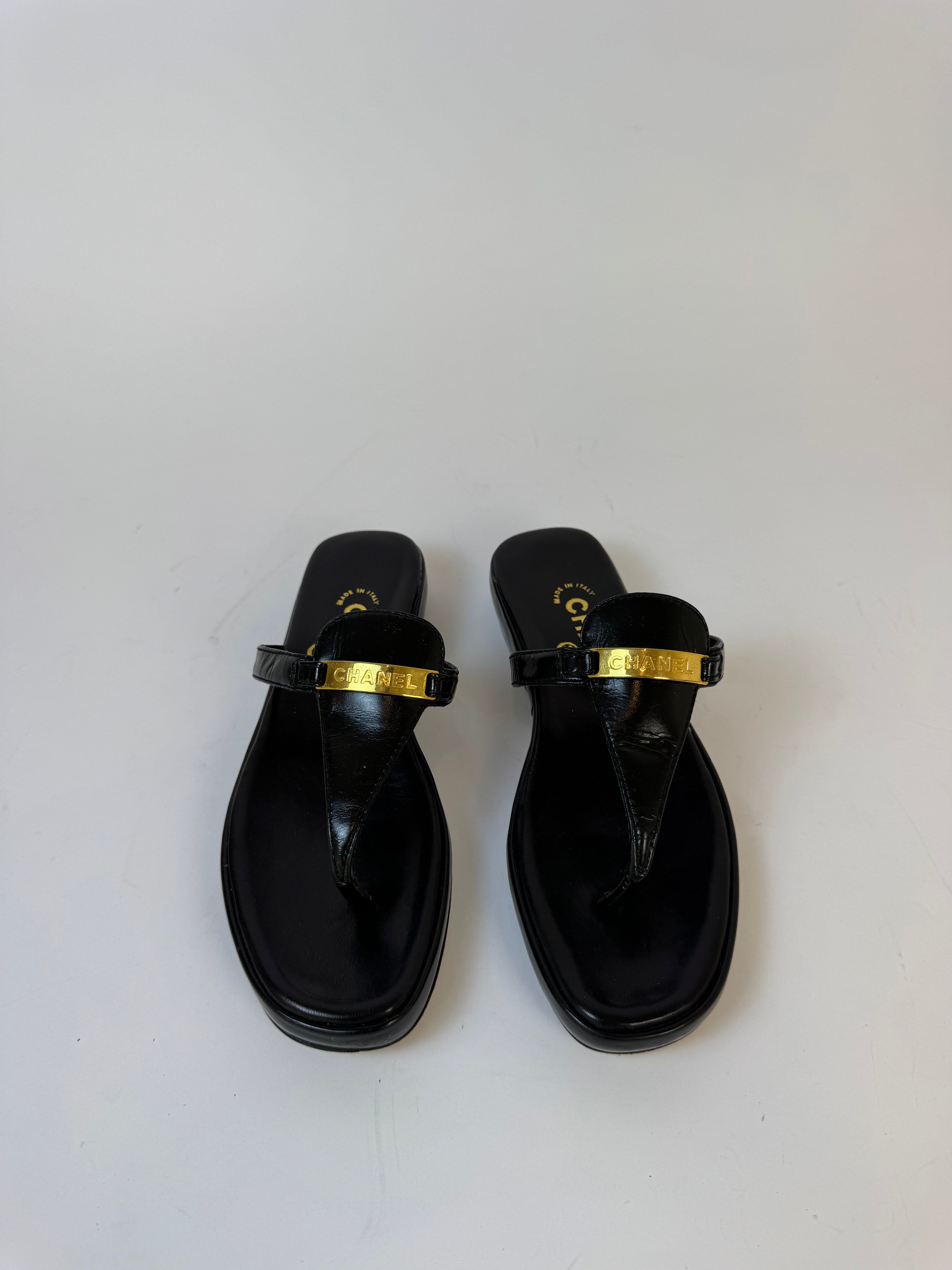 Chanel Thong Sandals 35