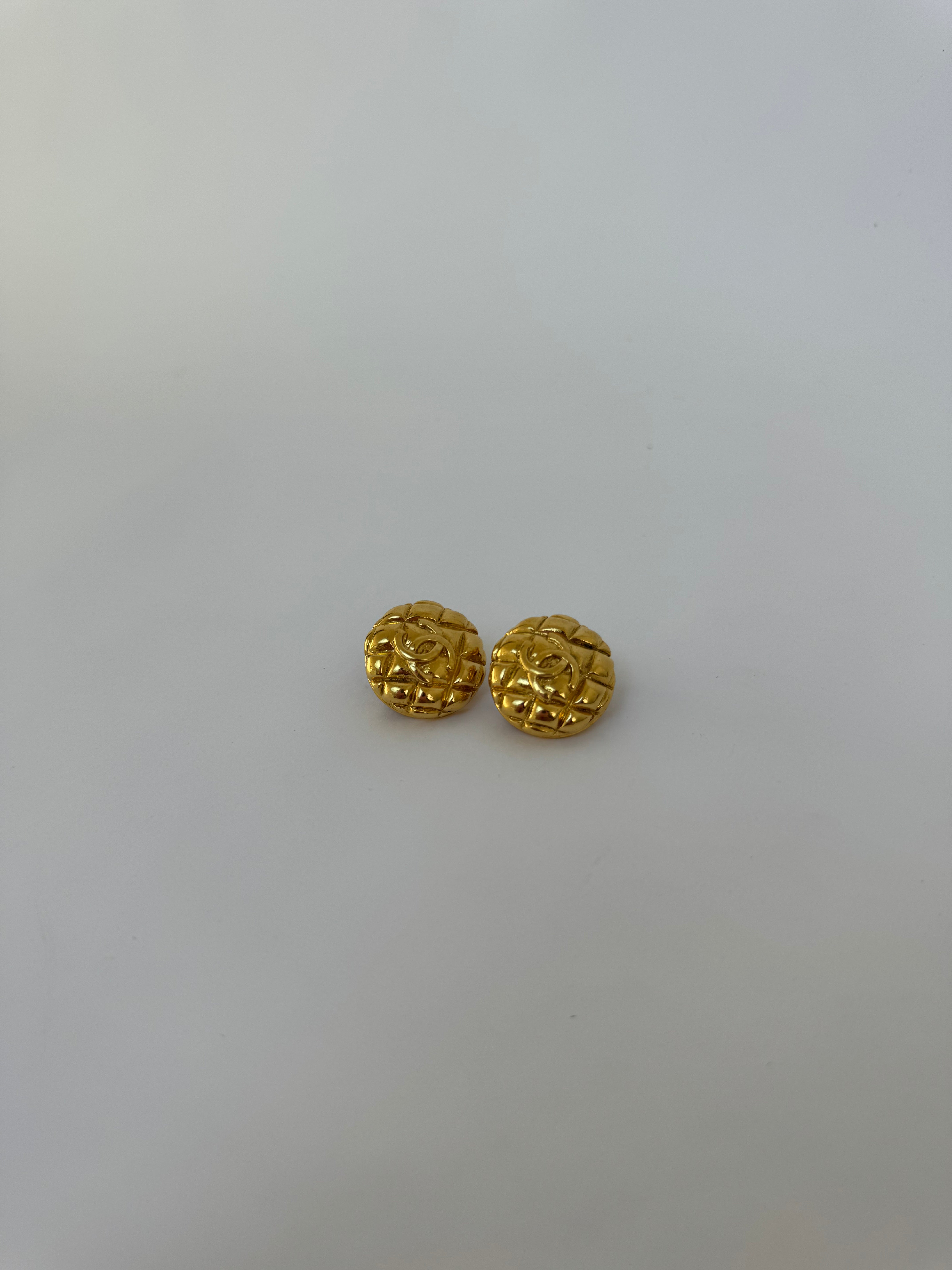 Chanel Vintage Gold Plated Clip-On Earrings